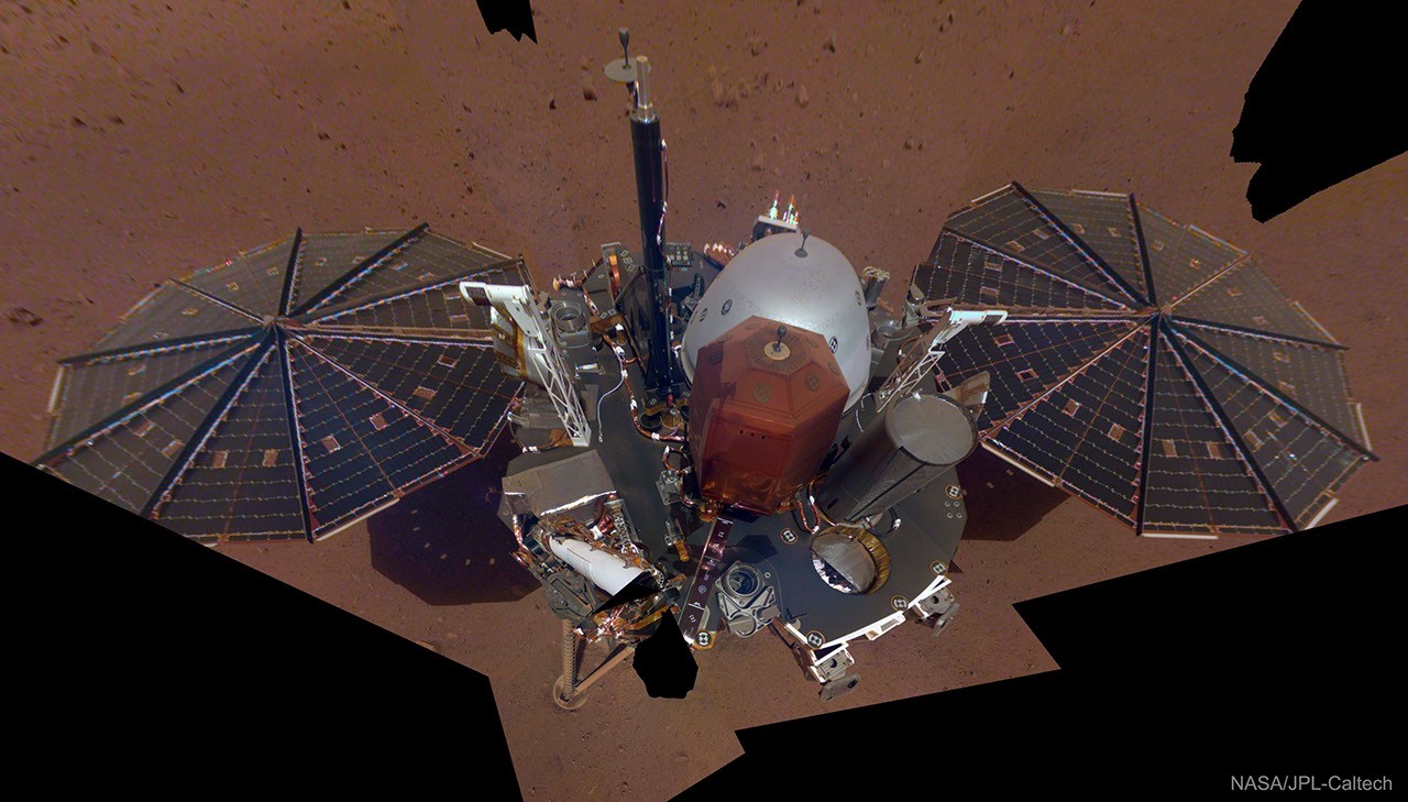 InSight Lander Takes Selfie on Mars — APOD for 2019-01-21