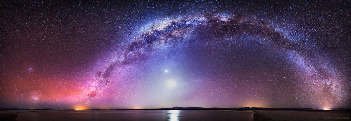 APOD: 2019 January 27 – From the Northern to the Southern Cross