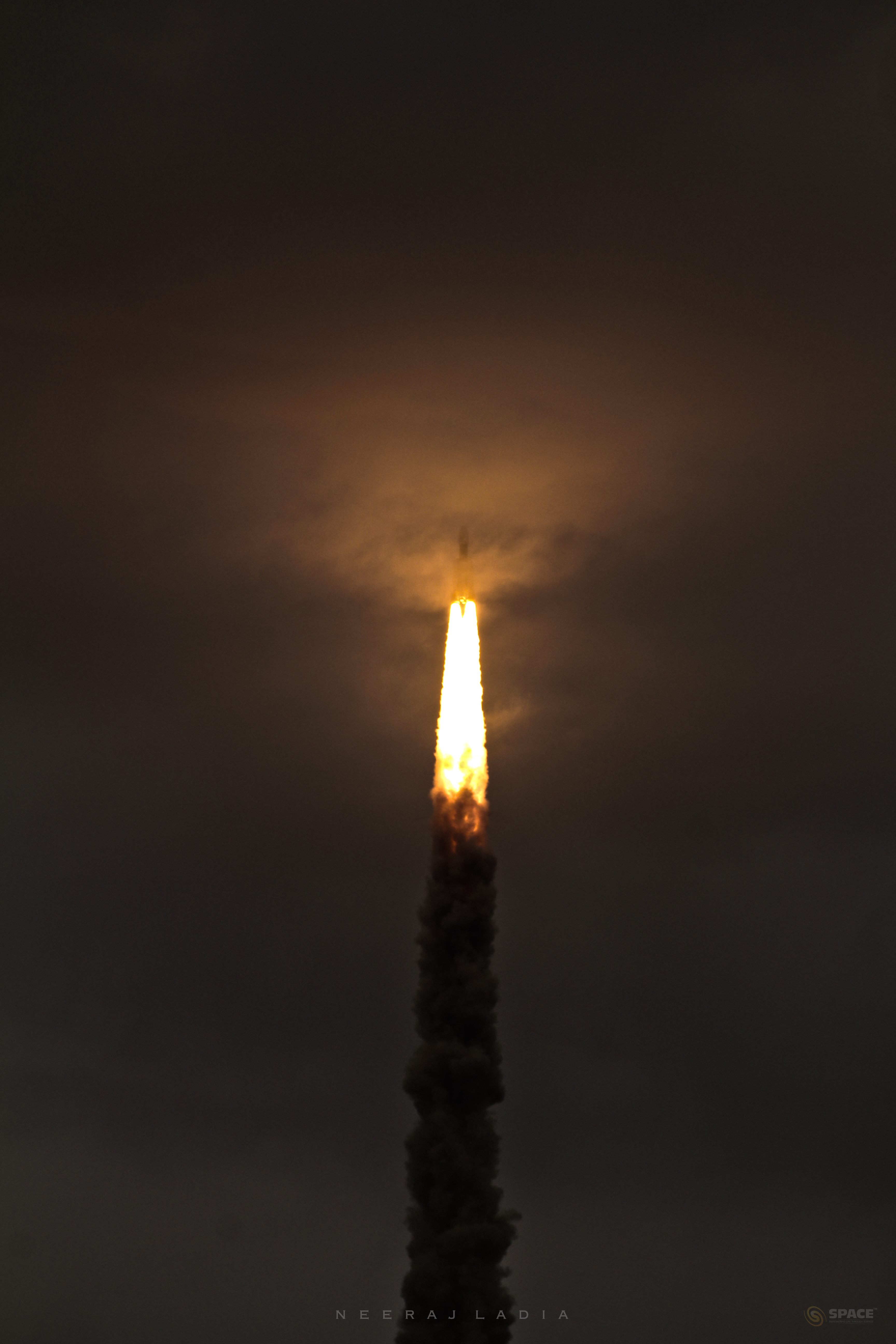 APOD: 2019 July 27 – Chandrayaan 2 Launch