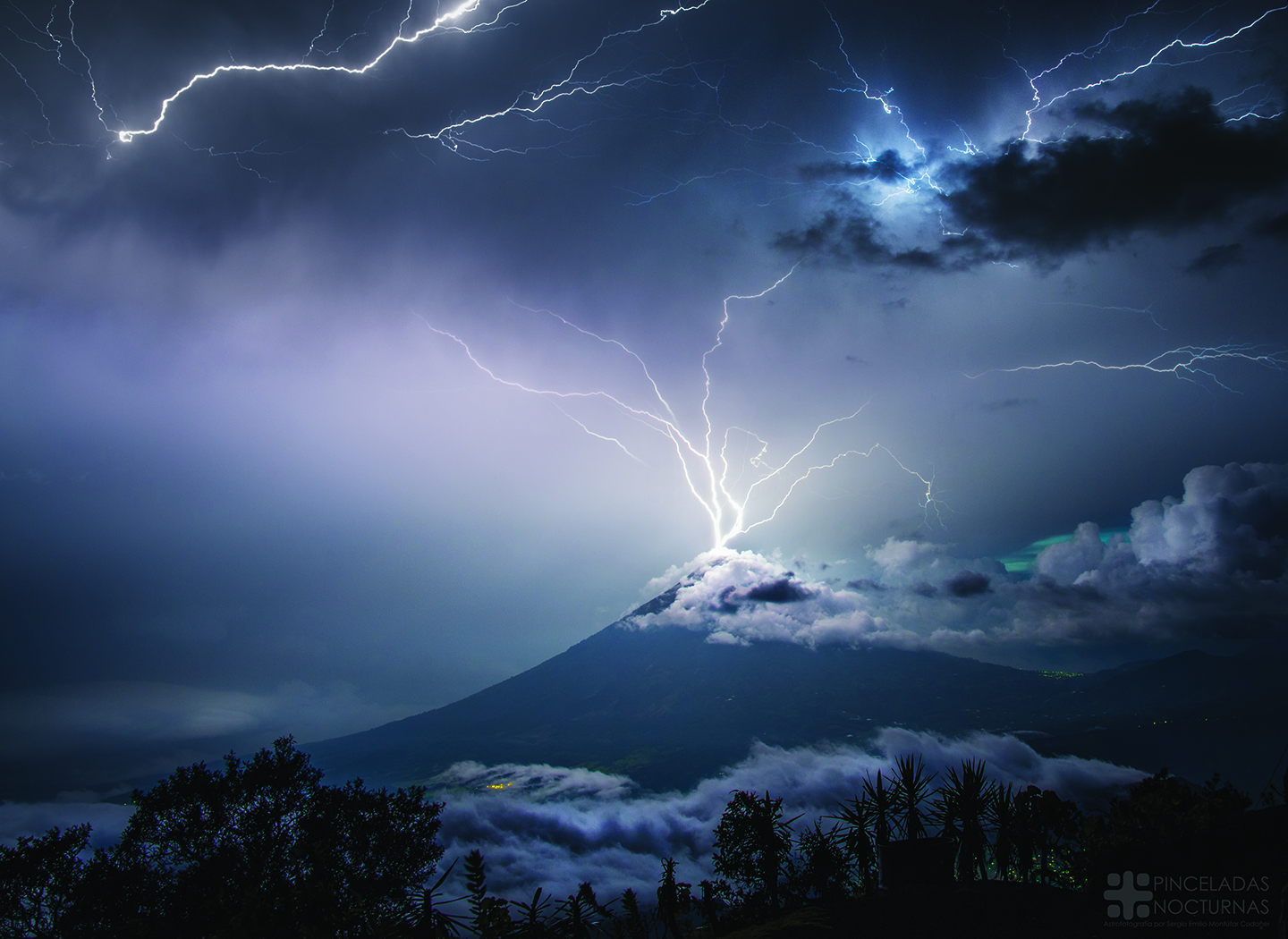 APOD: 2019 July 29 – Lightning over the Volcano of Water