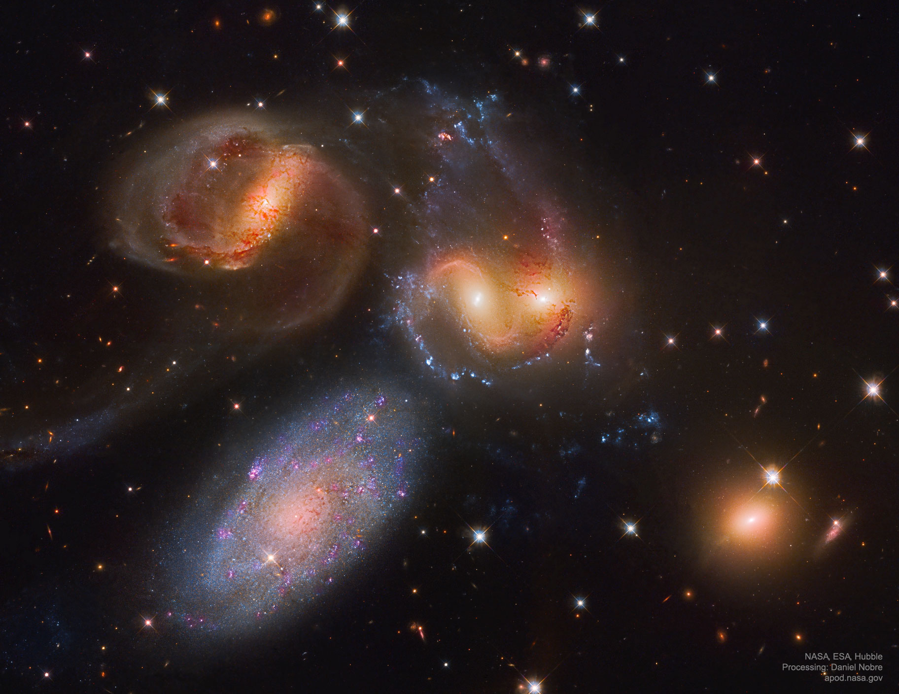 APOD: 2019 June 3 – Stephan’s Quintet from Hubble