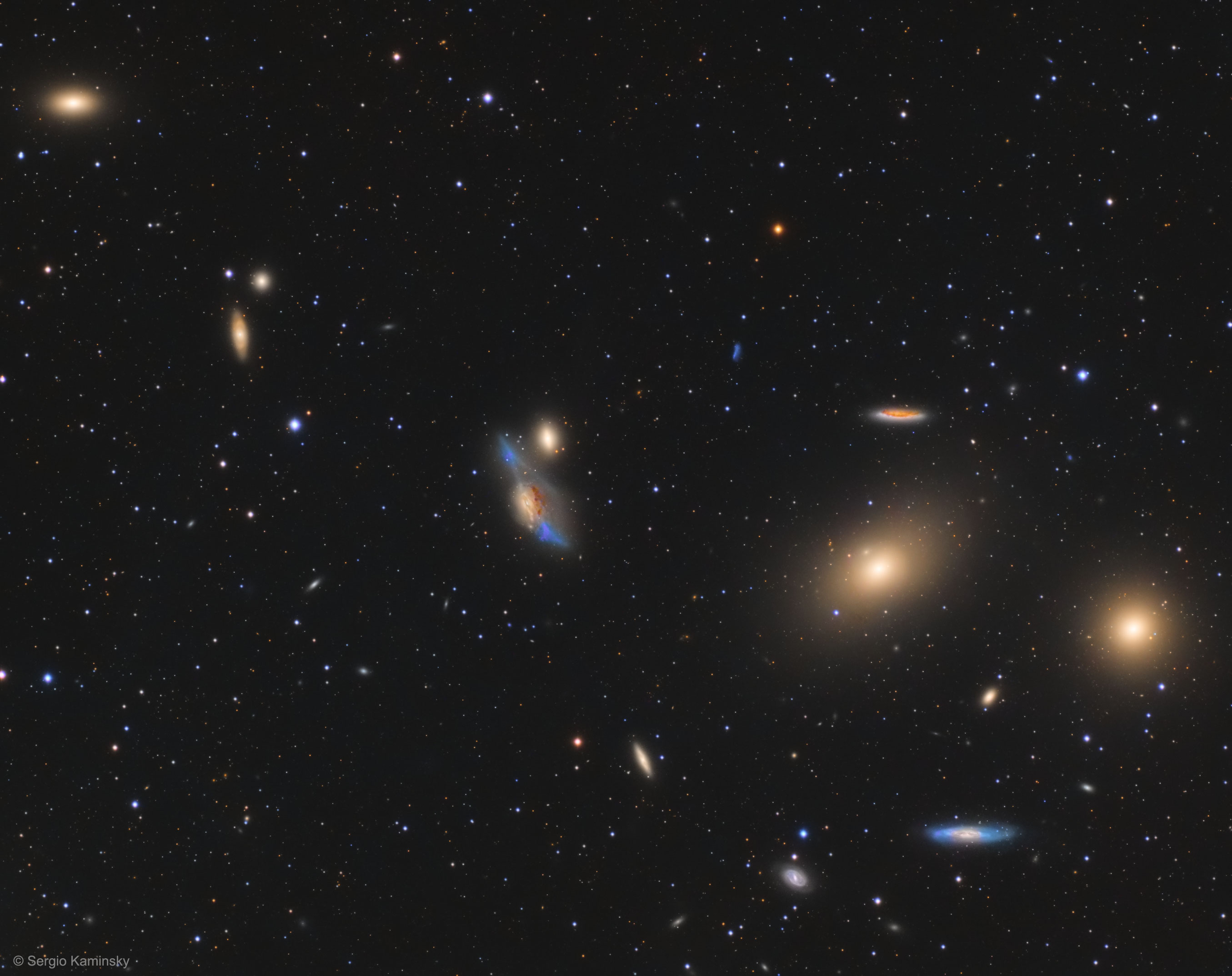 APOD: 2019 March 31 – Markarian’s Chain of Galaxies