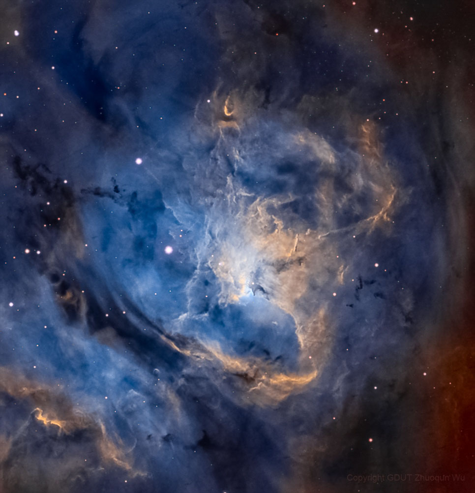 APOD: 2019 November 4 – Near the Center of the Lagoon Nebula
