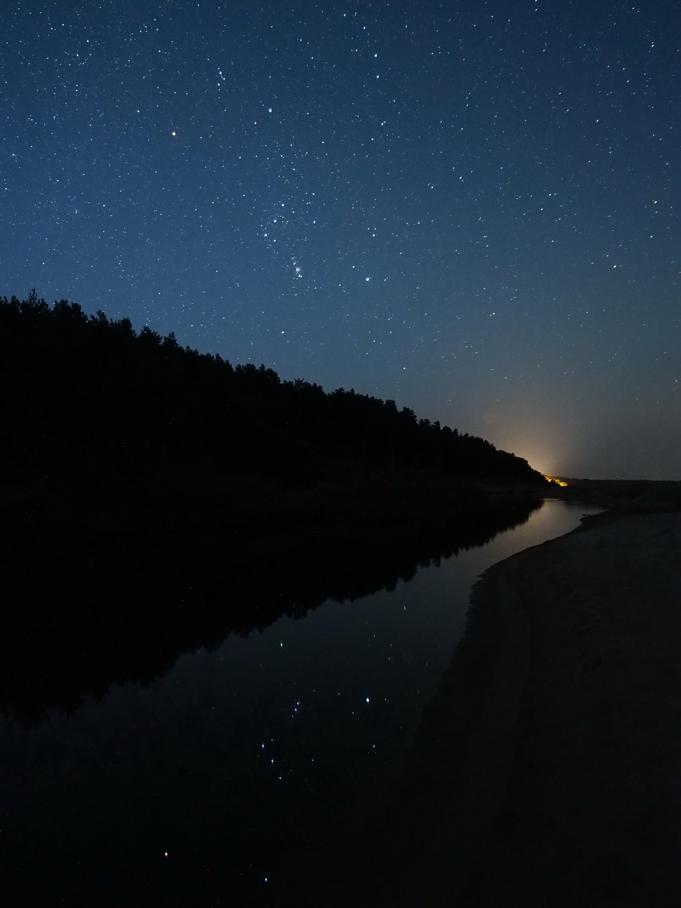 APOD: 2019 November 22 – Orion Rising