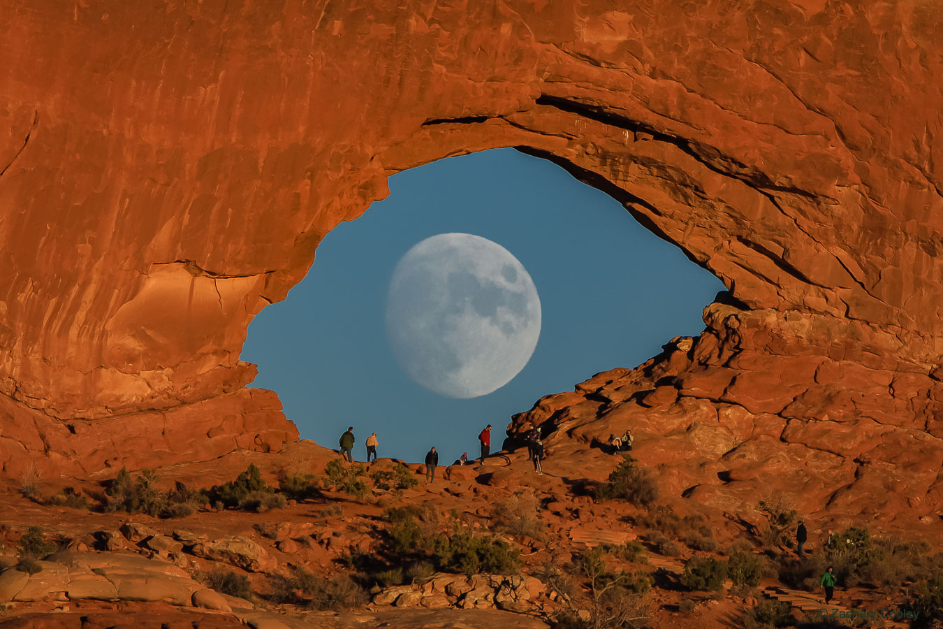 APOD: 2020 December 2 – Eye of Moon