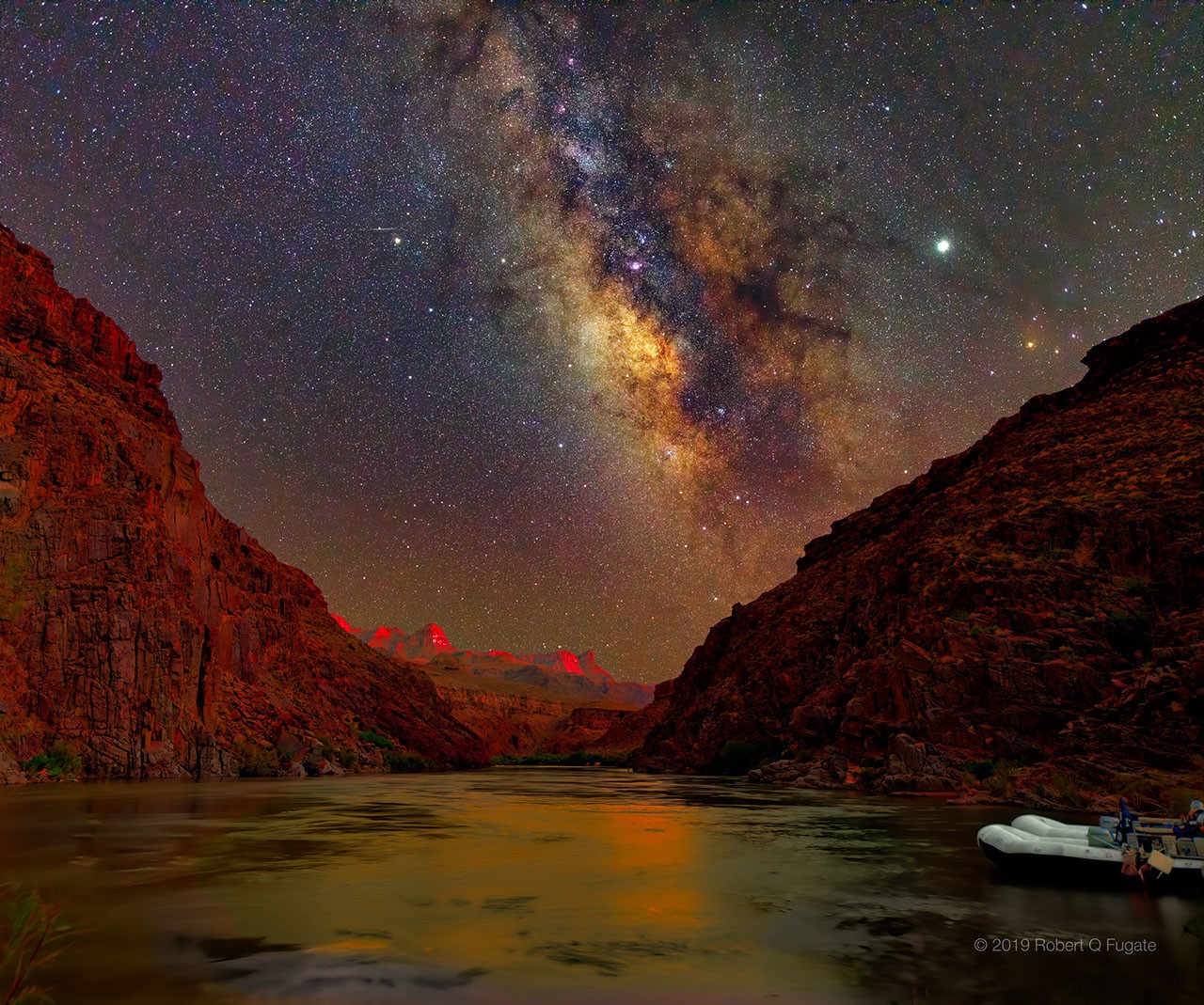 APOD: 2020 February 4 - A Sunset Night Sky over the Grand Canyon - NASA Science
