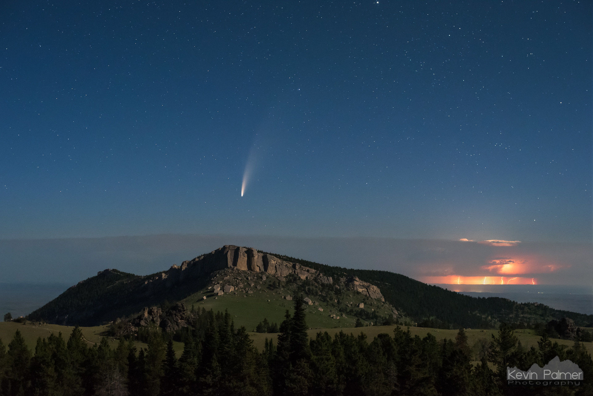 APOD: 2020 July 27 – Comet and Lightning Beyond Bighorn Mountains
