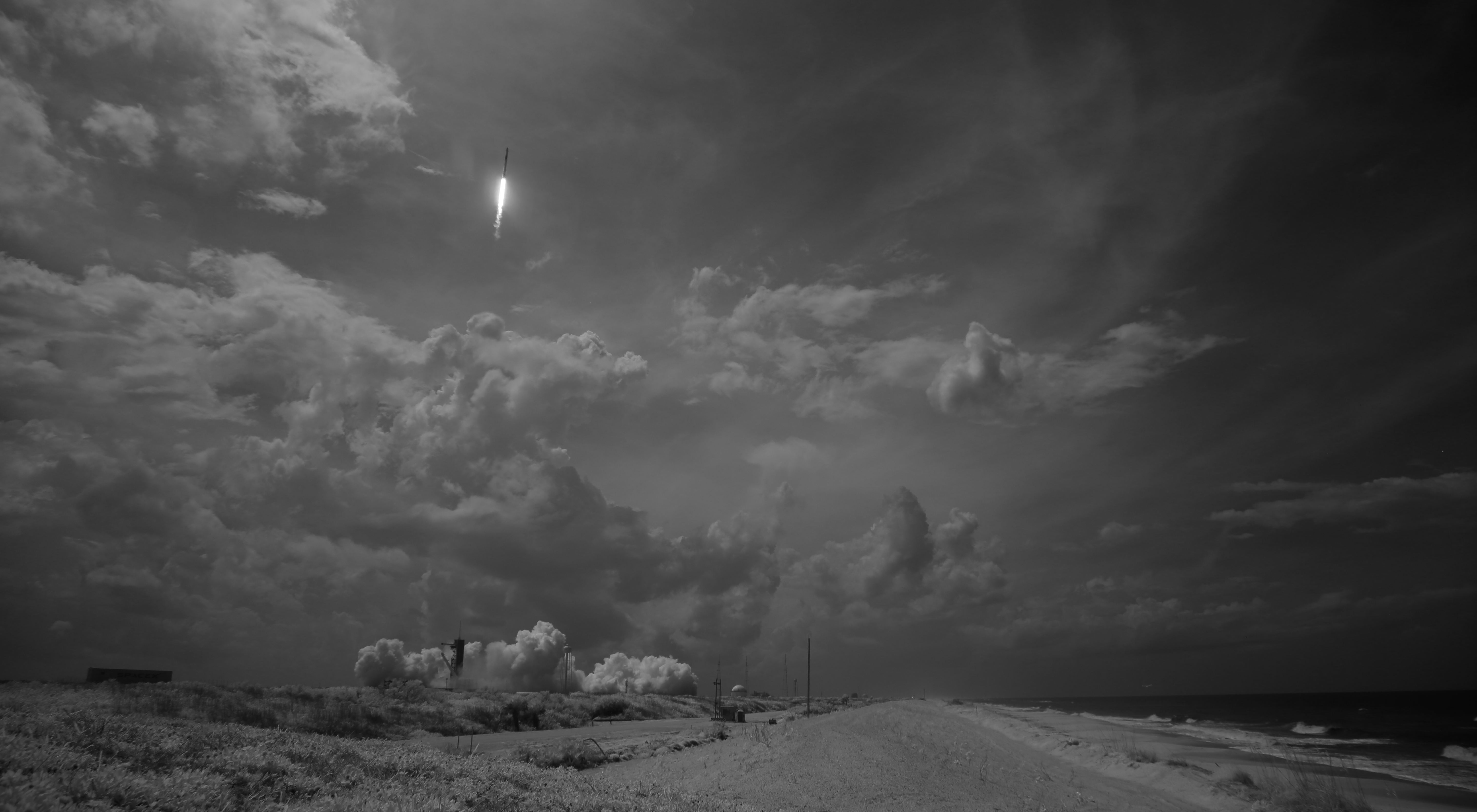 APOD: 2020 June 13 – SpaceX Demo-2 Launch