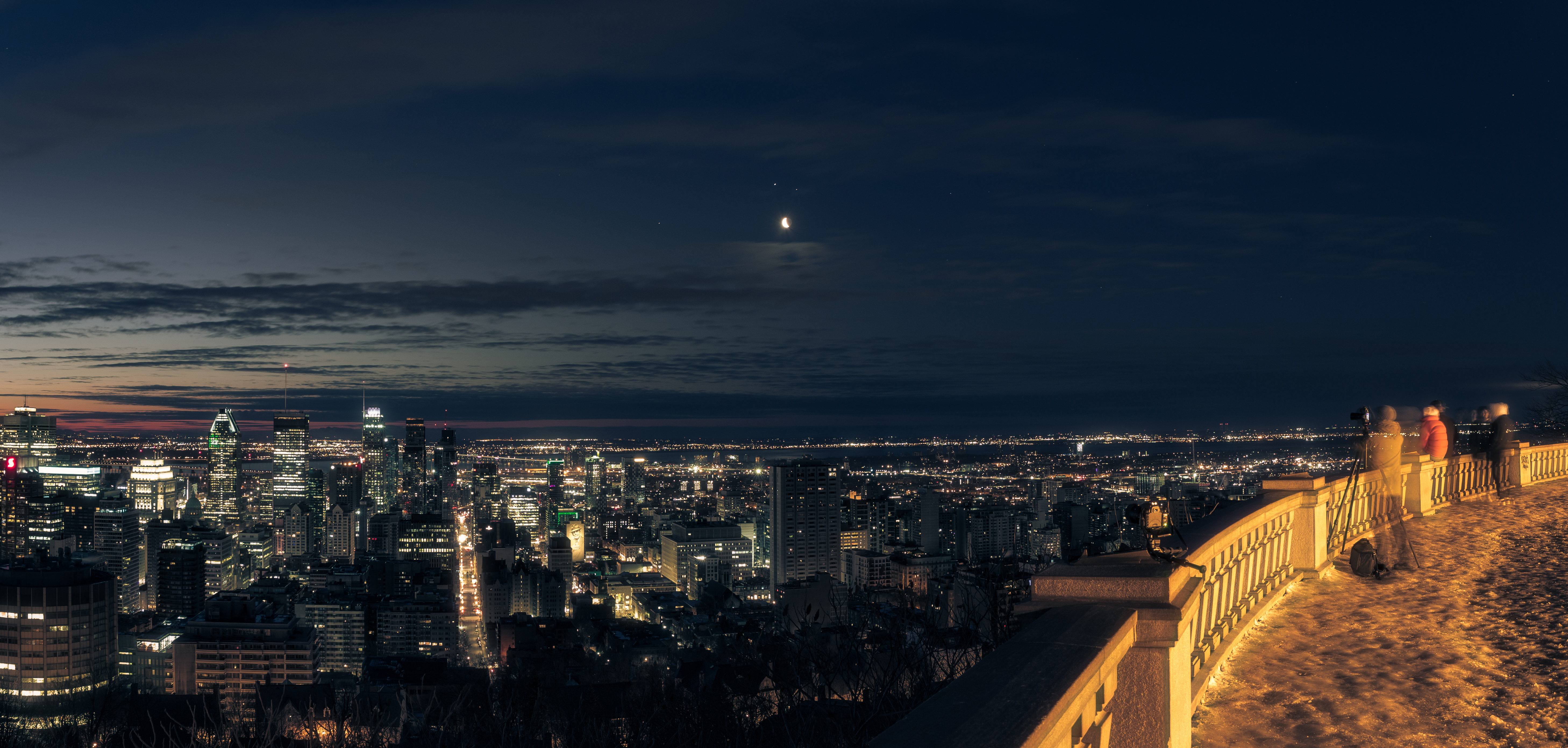 APOD: 2020 March 20 – Morning, Planets, Moon, and Montreal