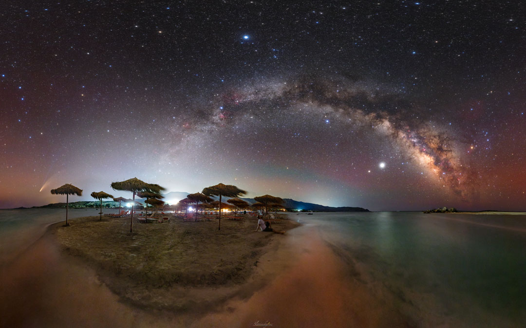 APOD: 2020 November 16 – Light and Glory over Crete