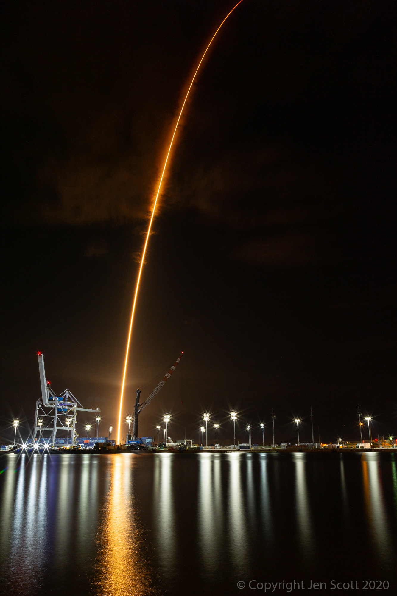 APOD: 2020 November 19 – Crew-1 Mission Launch Streak
