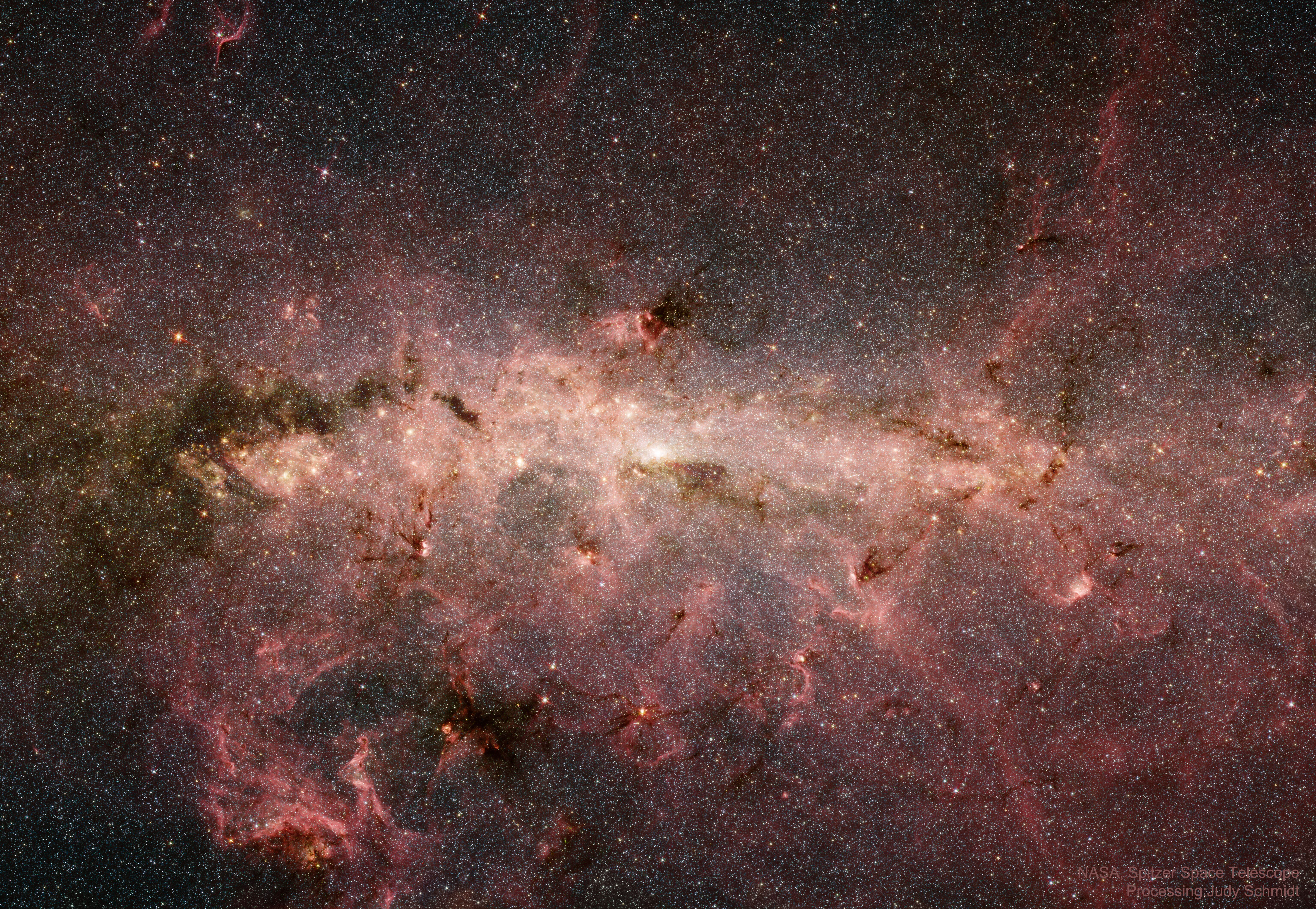 APOD: 2021 April 19 – The Galactic Center in Infrared