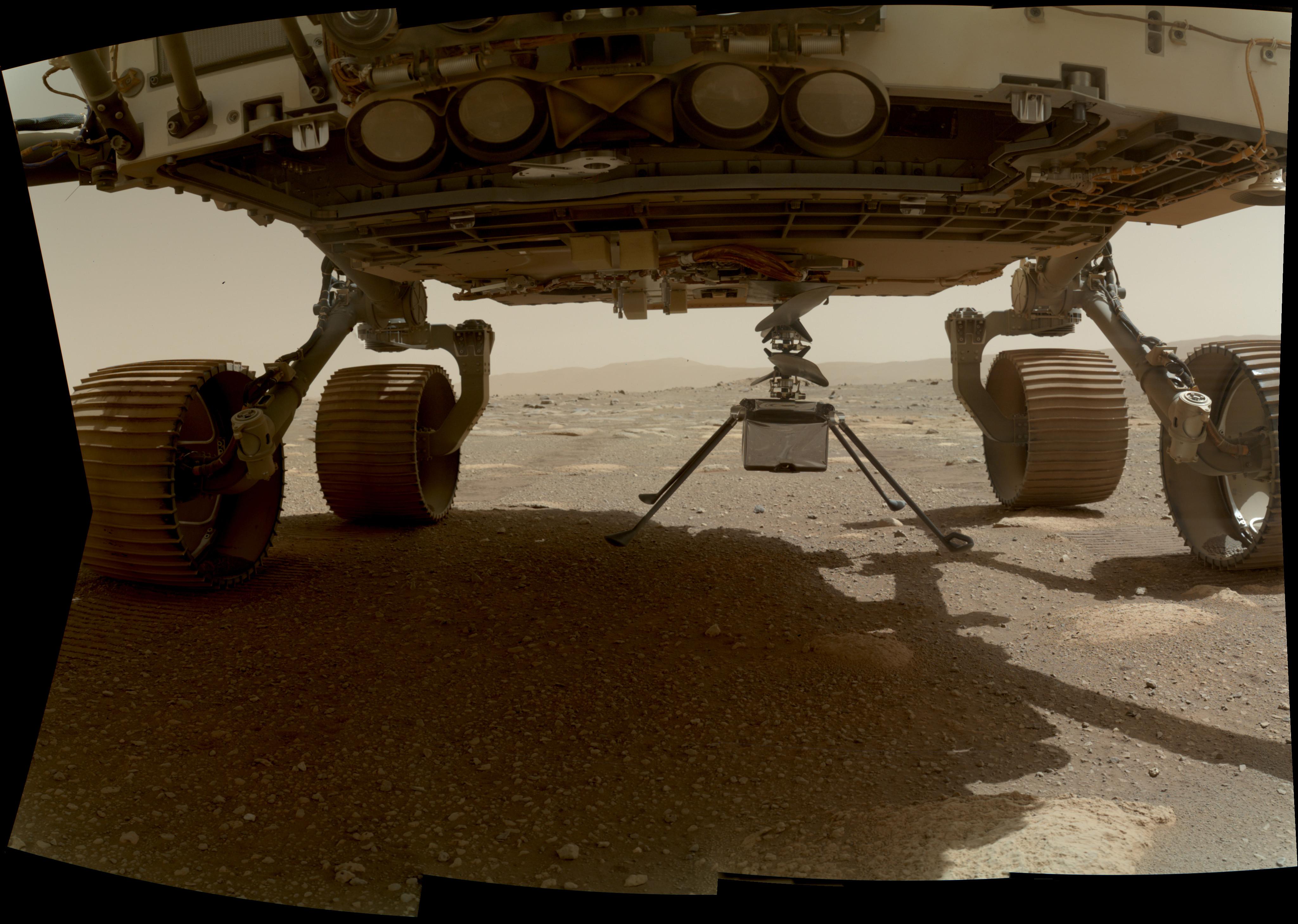 APOD: 2021 April 3 – Ingenuity on Sol 39