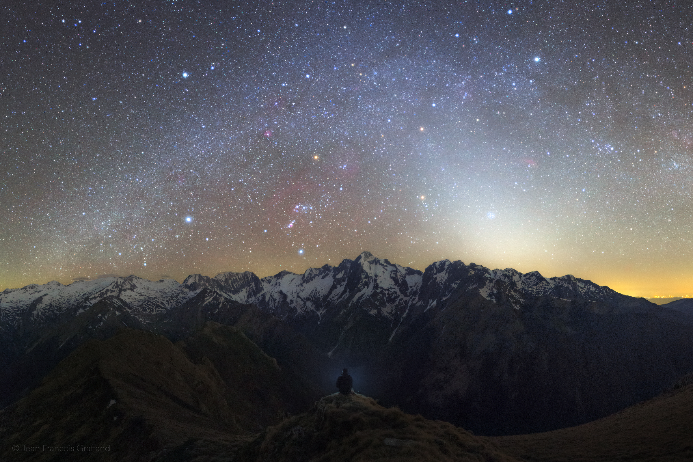 APOD: 2021 April 10 – Zodiacal Night