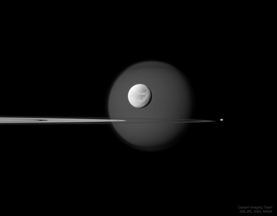 APOD: 2021 April 4 – In, Through, and Beyond Saturn’s Rings