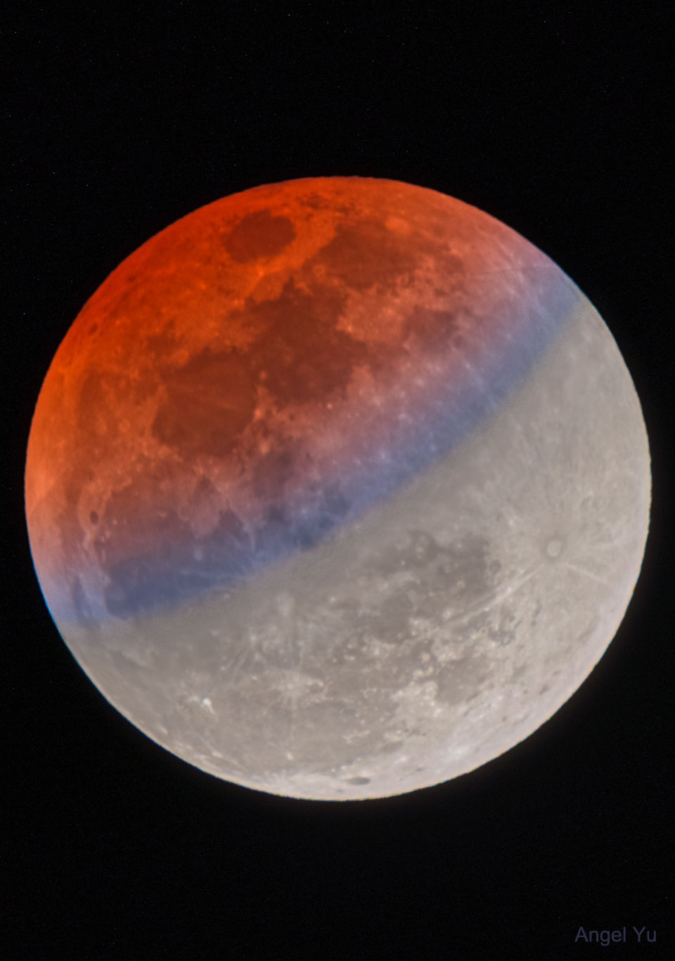 APOD: 2021 December 1 – A Blue Banded Blood Moon