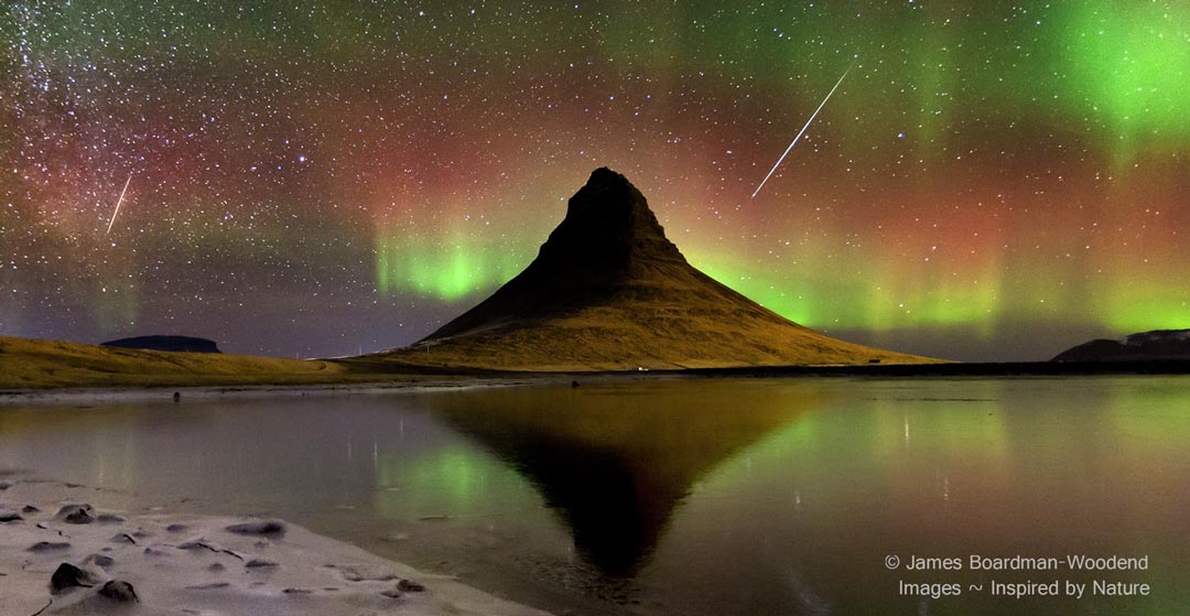 APOD: 2021 December 13 – Meteors and Auroras over Iceland
