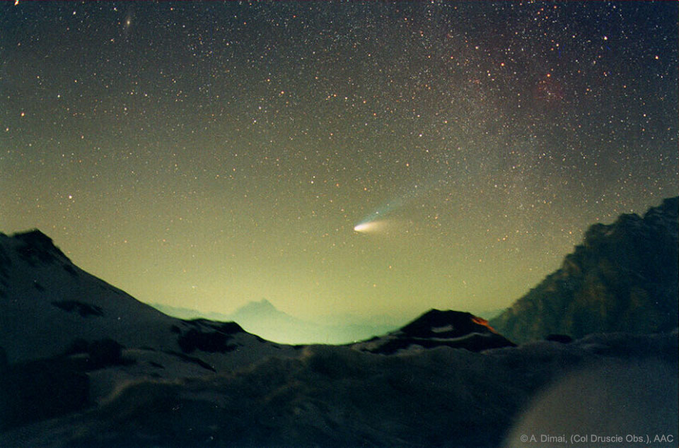 APOD: 2021 December 8 – Comet Hale Bopp Over Val Parola Pass