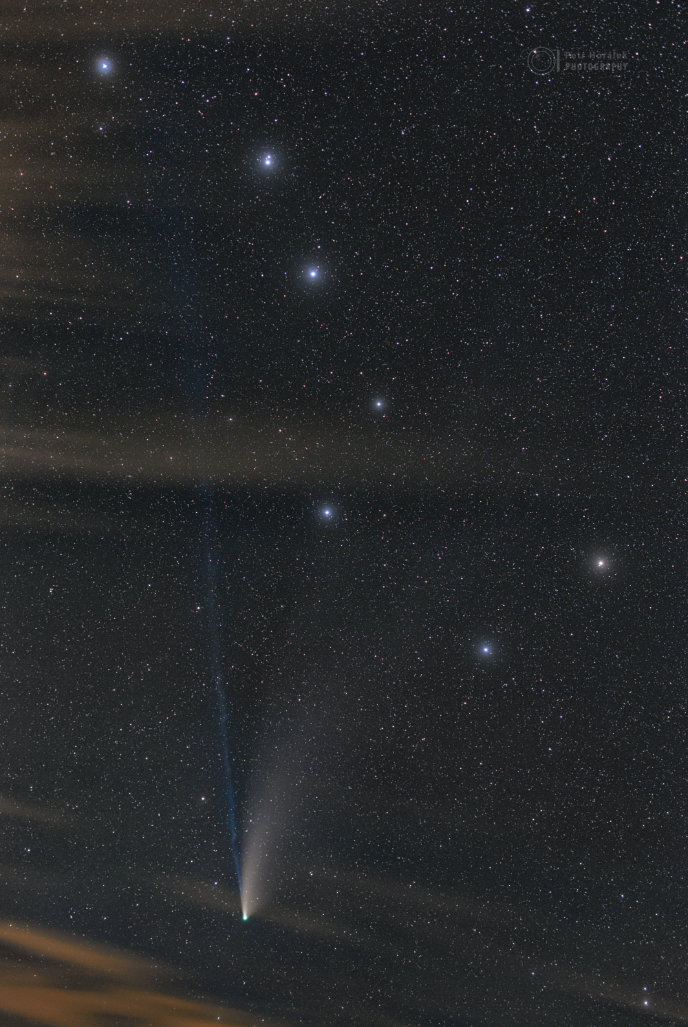 APOD: 2021 July 31 – Remembering NEOWISE