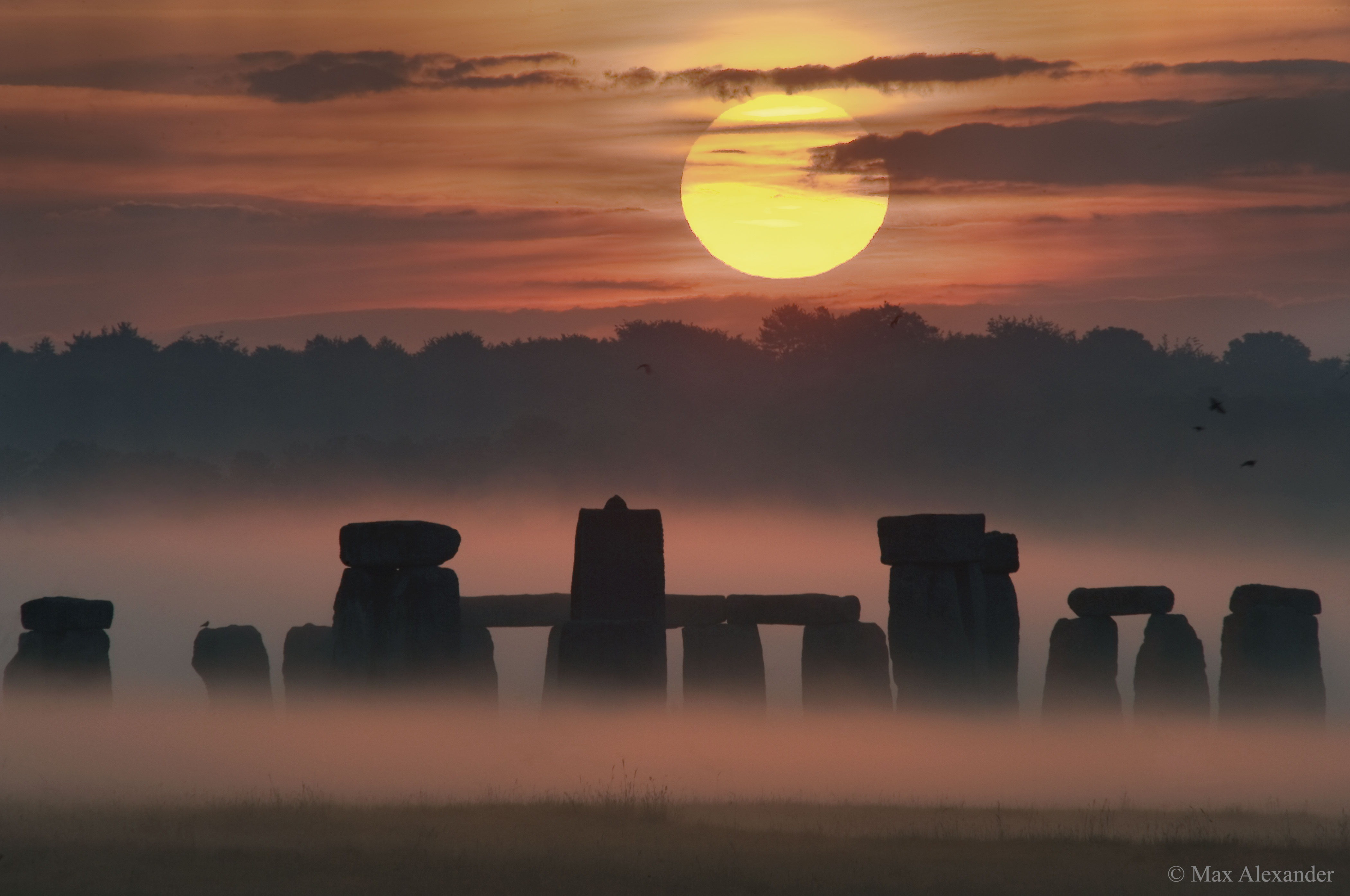 APOD: 2021 June 20 – Sunrise Solstice over Stonehenge