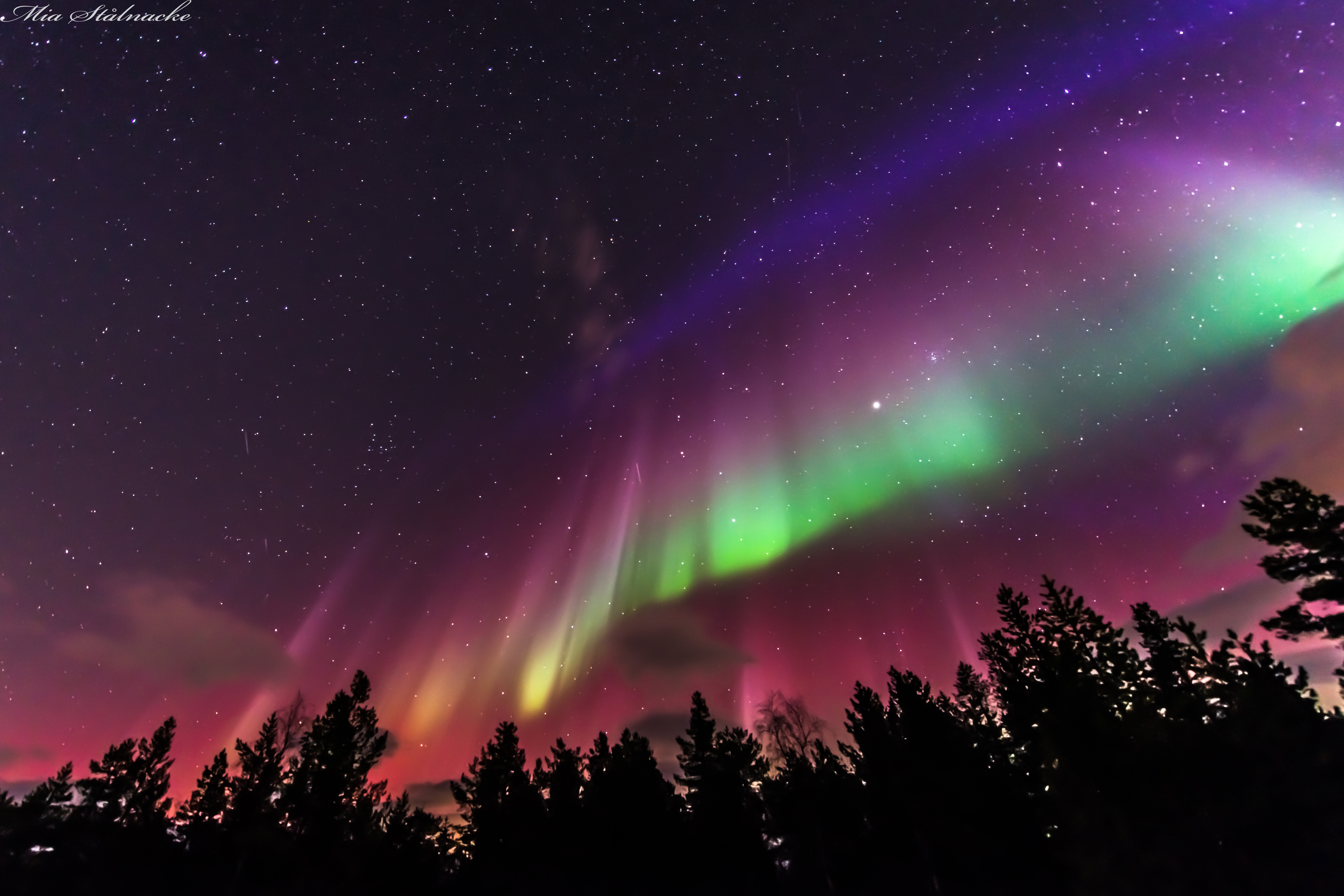 APOD: 2021 March 14 – A Flag Shaped Aurora over Sweden