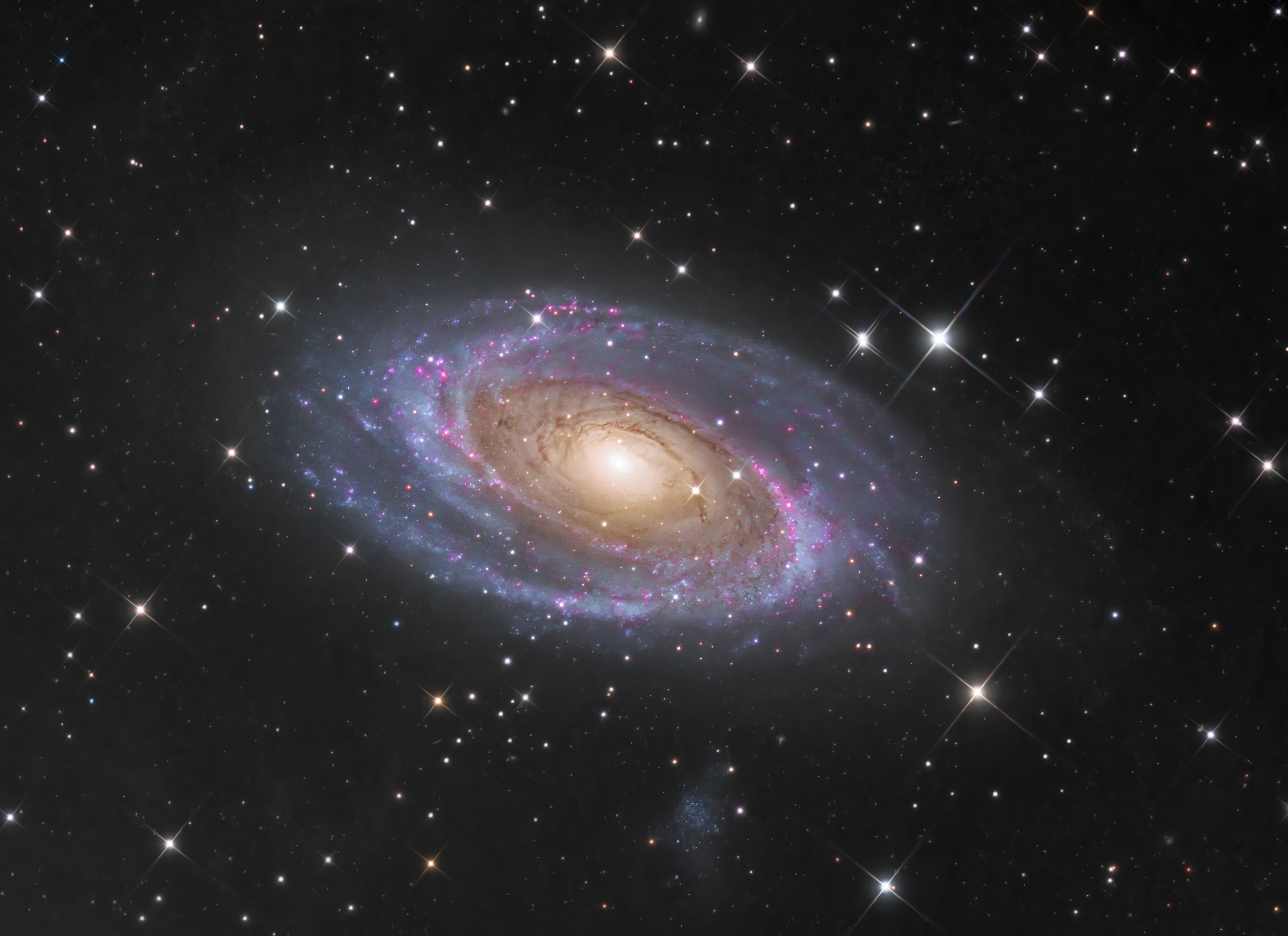 APOD: 2021 March 12 – Messier 81