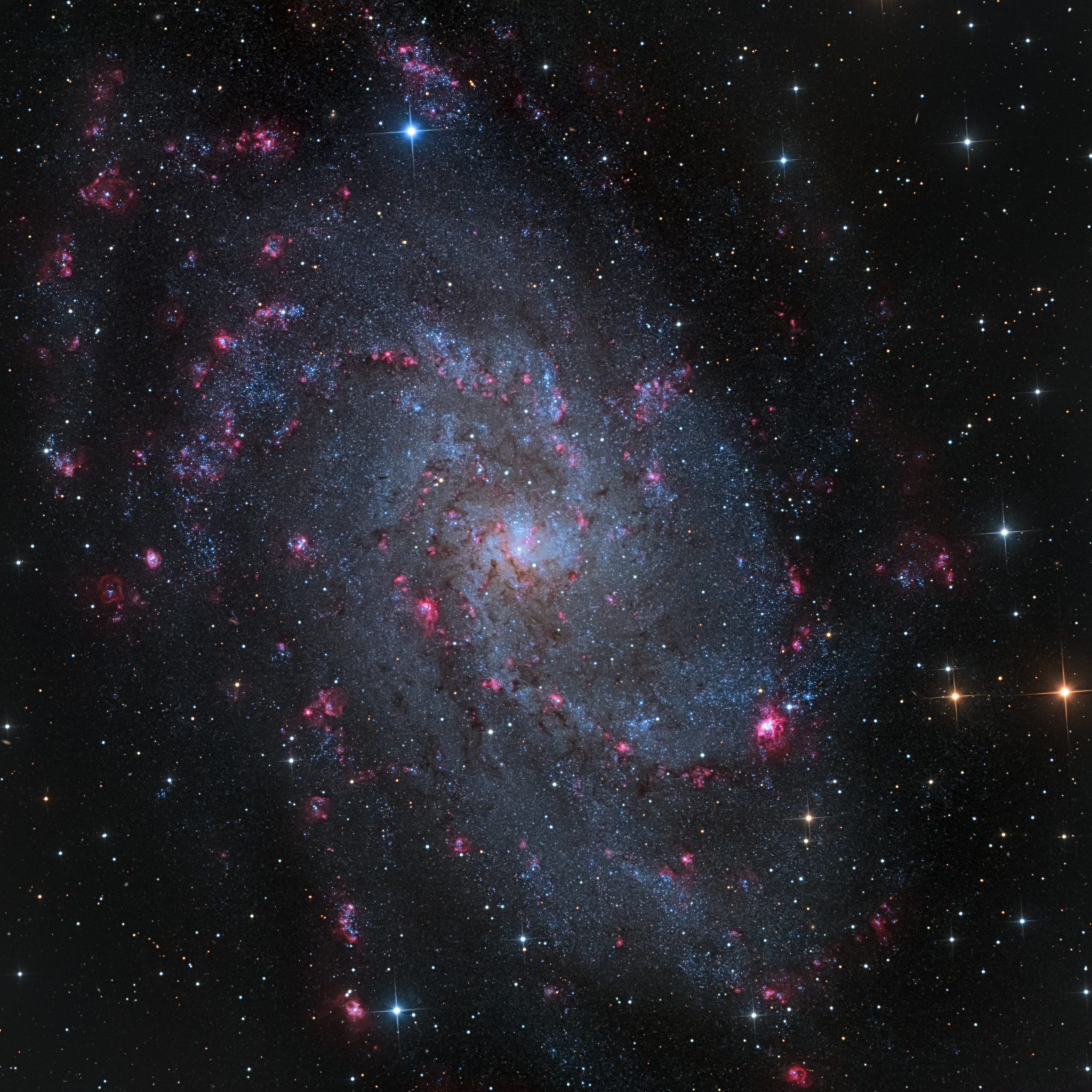 APOD: 2021 November 12 – M33: The Triangulum Galaxy