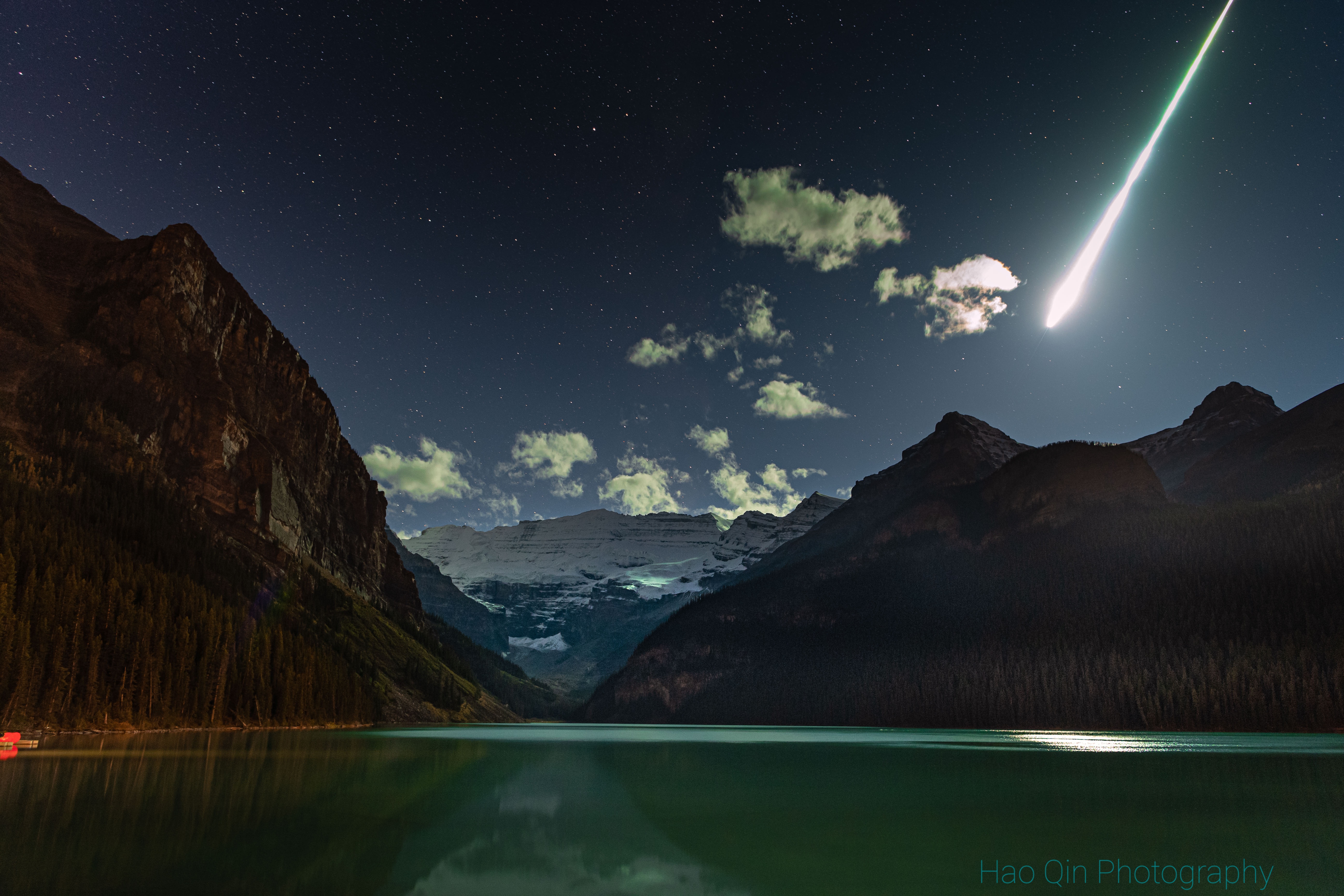 APOD: 2021 October 12 – Fireball over Lake Louise
