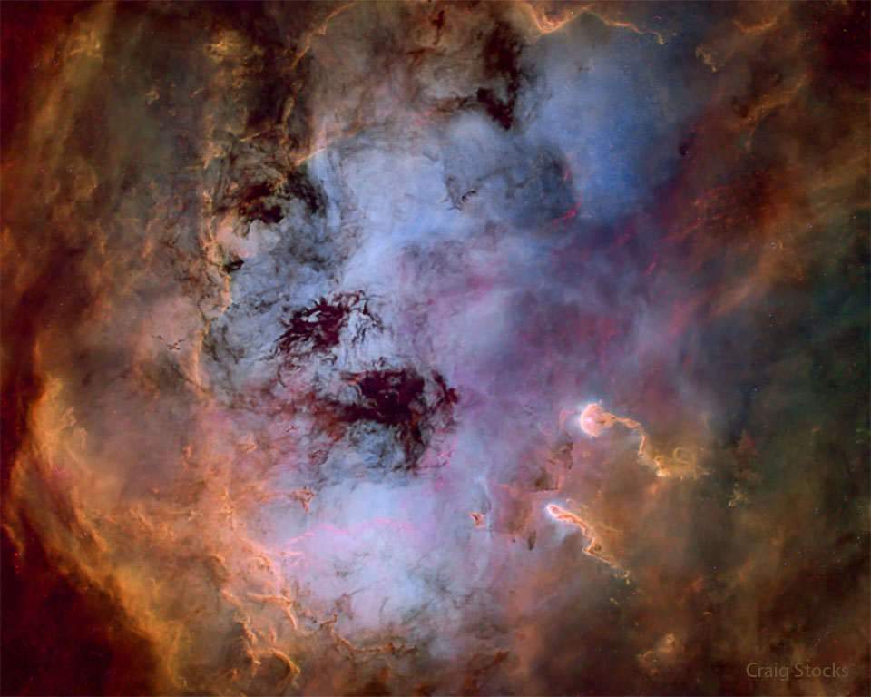 APOD: 2022 December 19 – The Tadpole Nebula in Gas and Dust