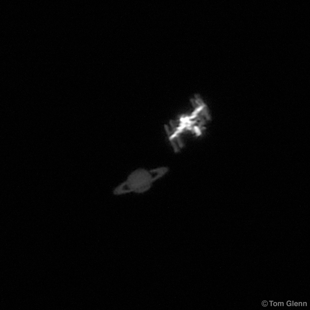 APOD: 2022 July 9 – Saturn and ISS