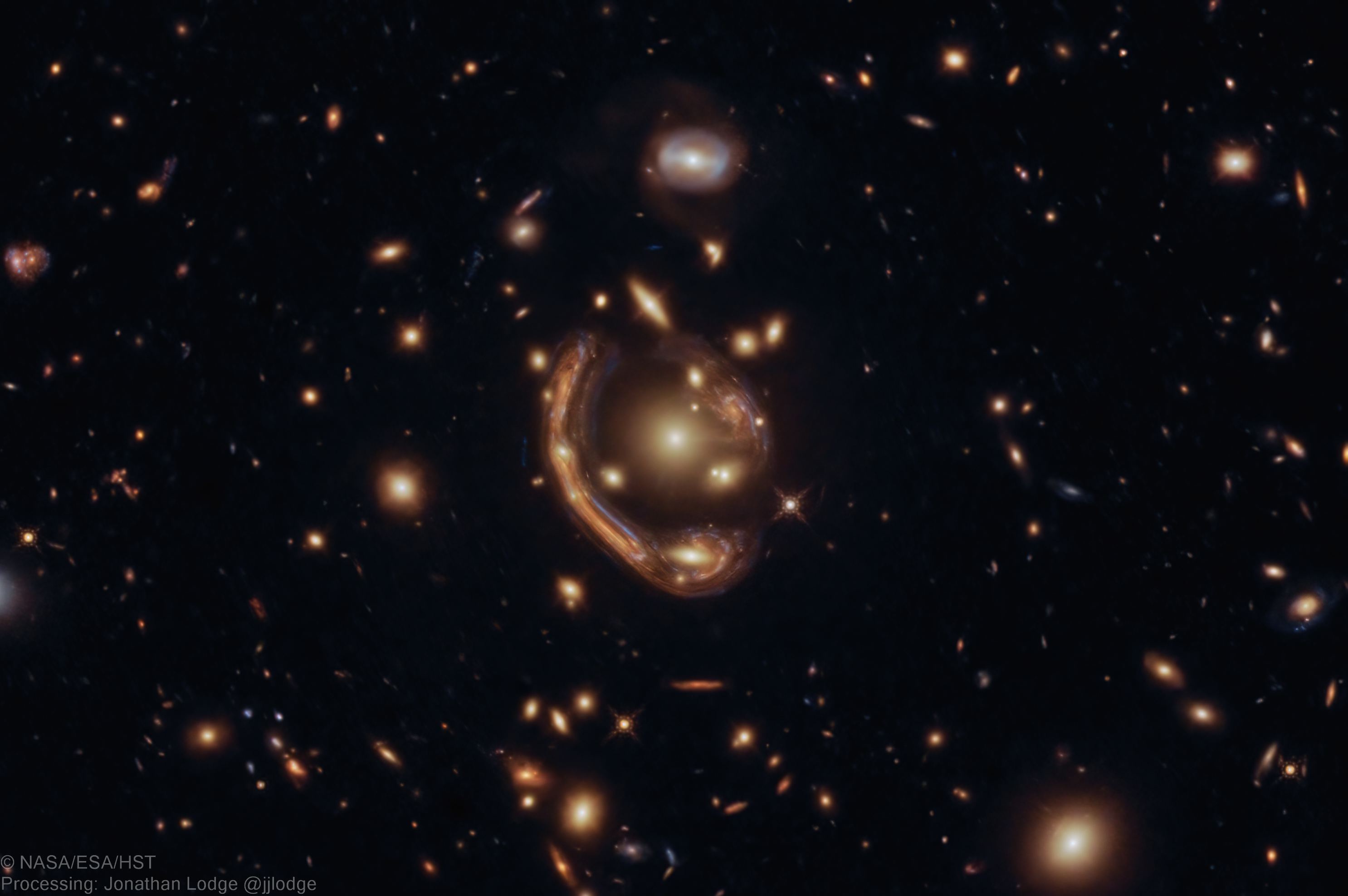 APOD: 2022 July 5 – A Molten Galaxy Einstein Ring Galaxy