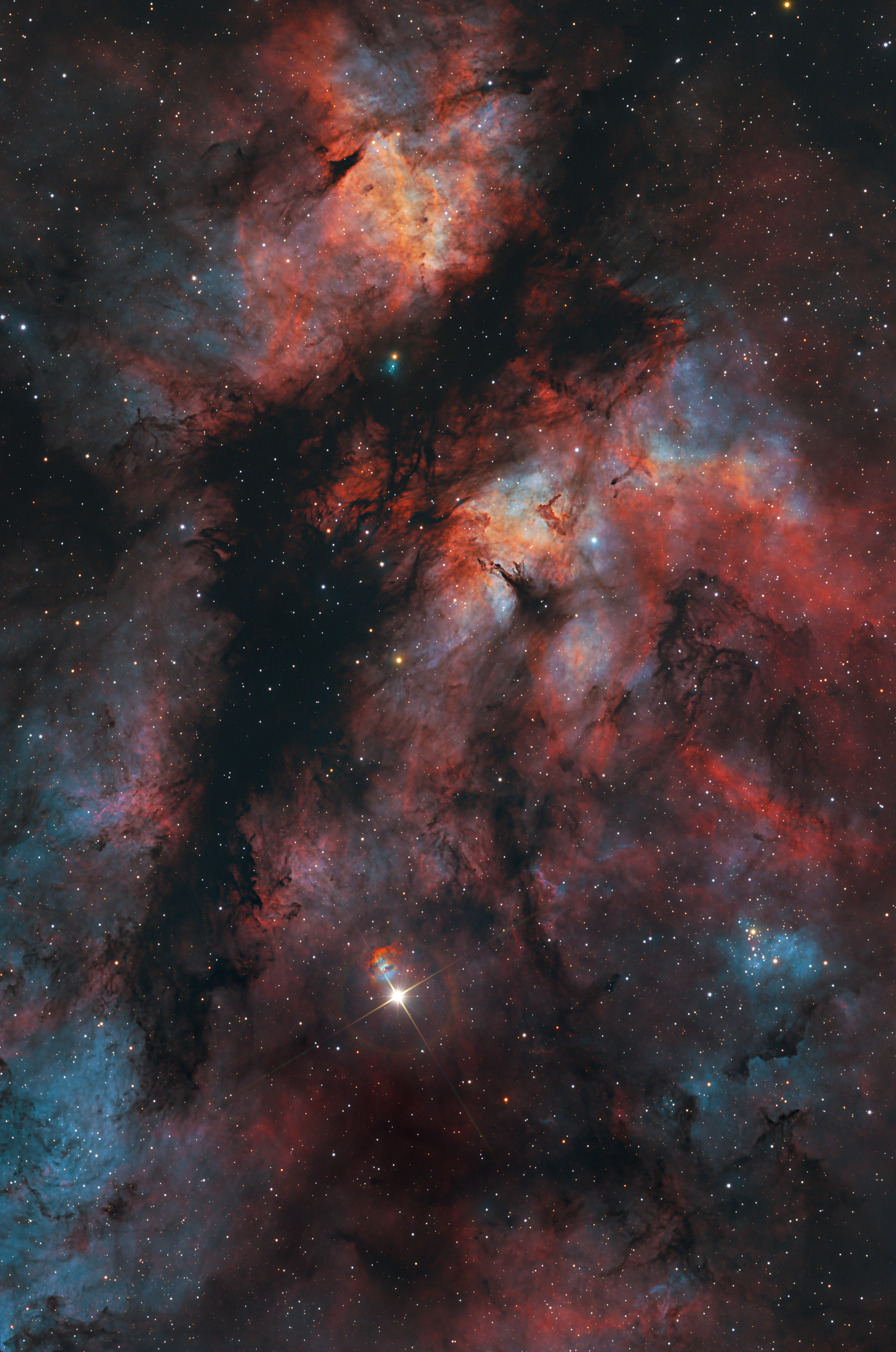 APOD: 2022 June 18 – The Gamma Cygni Nebula