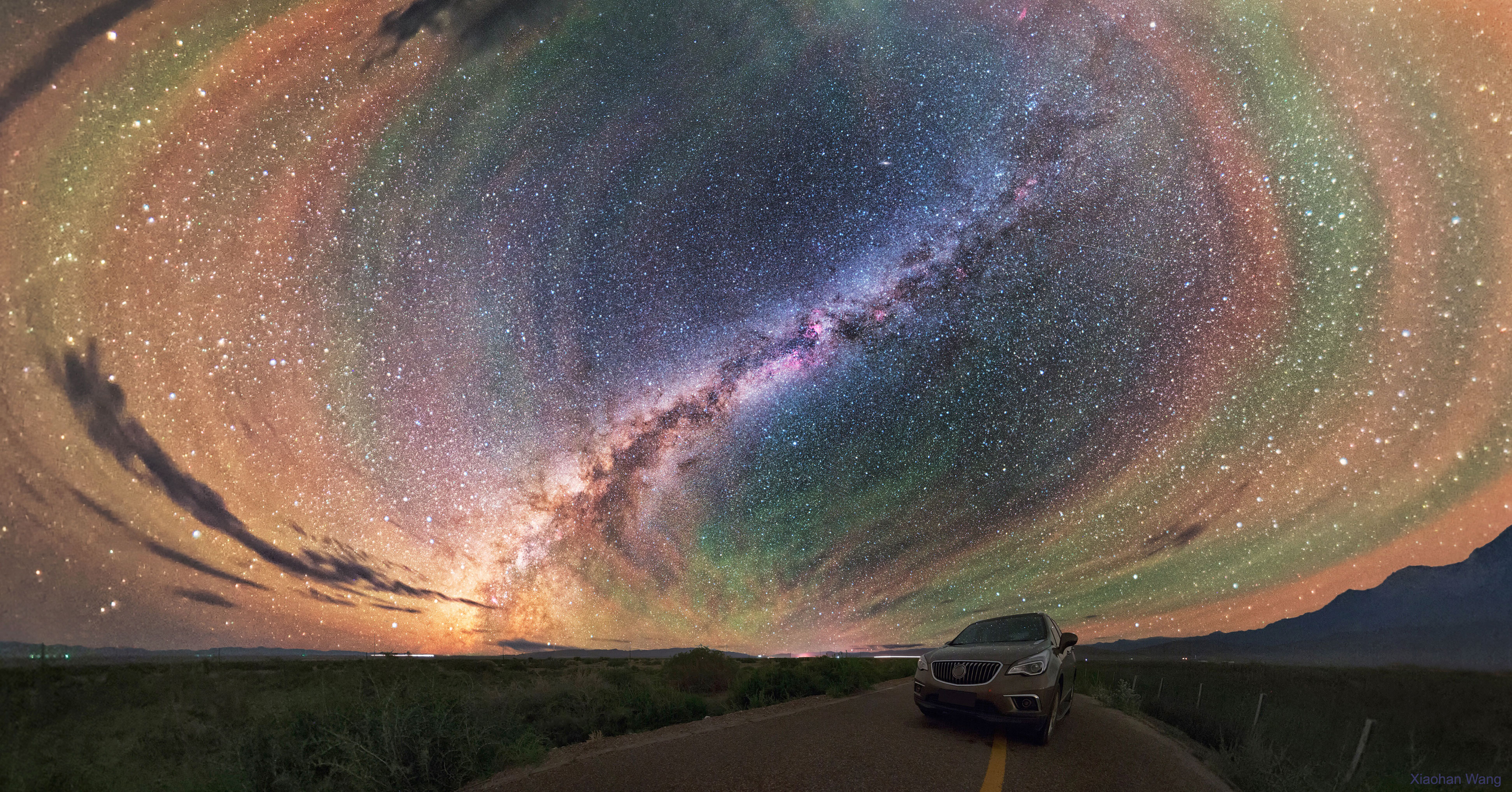 APOD: 2022 March 13 – Colorful Airglow Bands Surround Milky Way