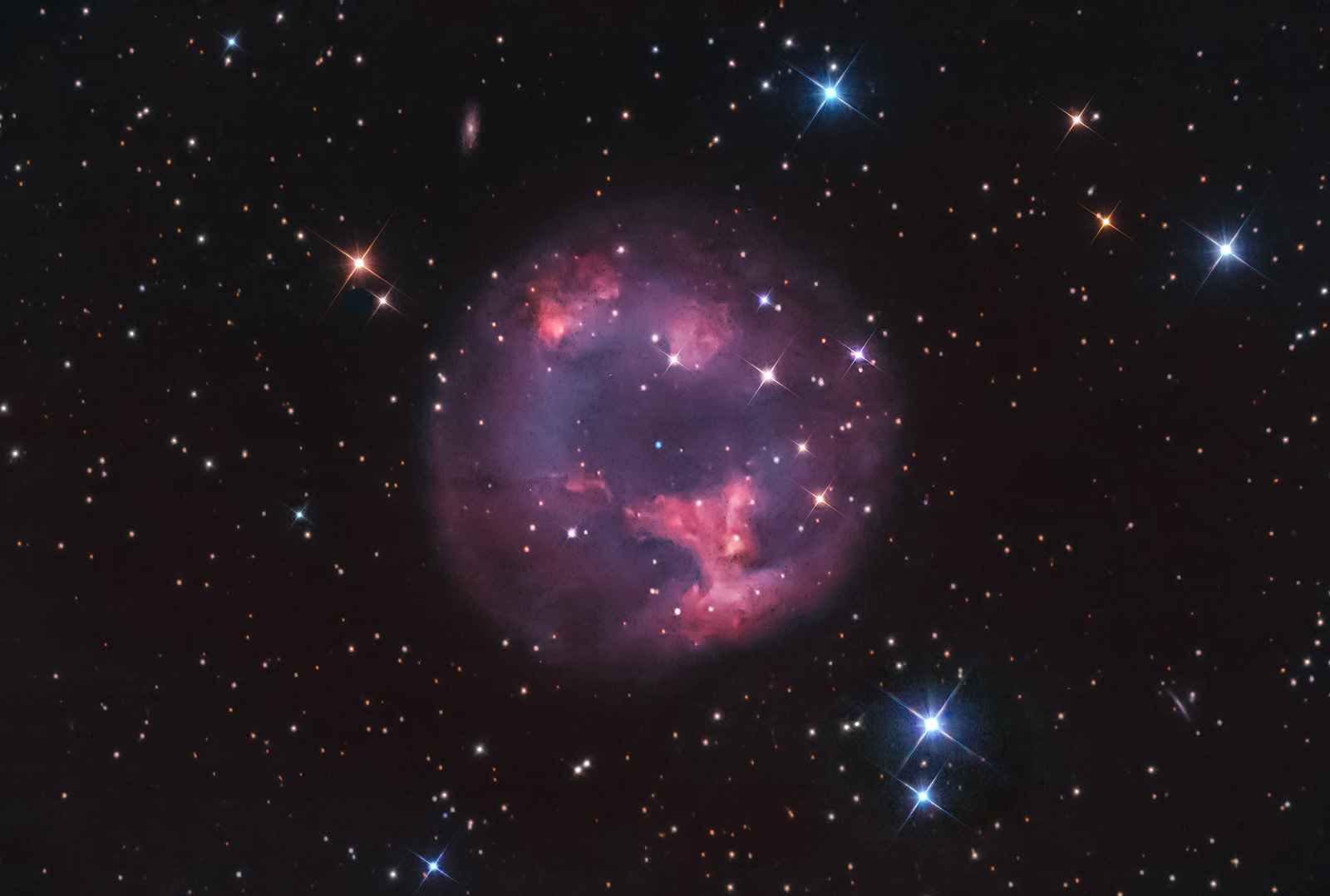 APOD: 2022 May 21 – Planetary Nebula Abell 7