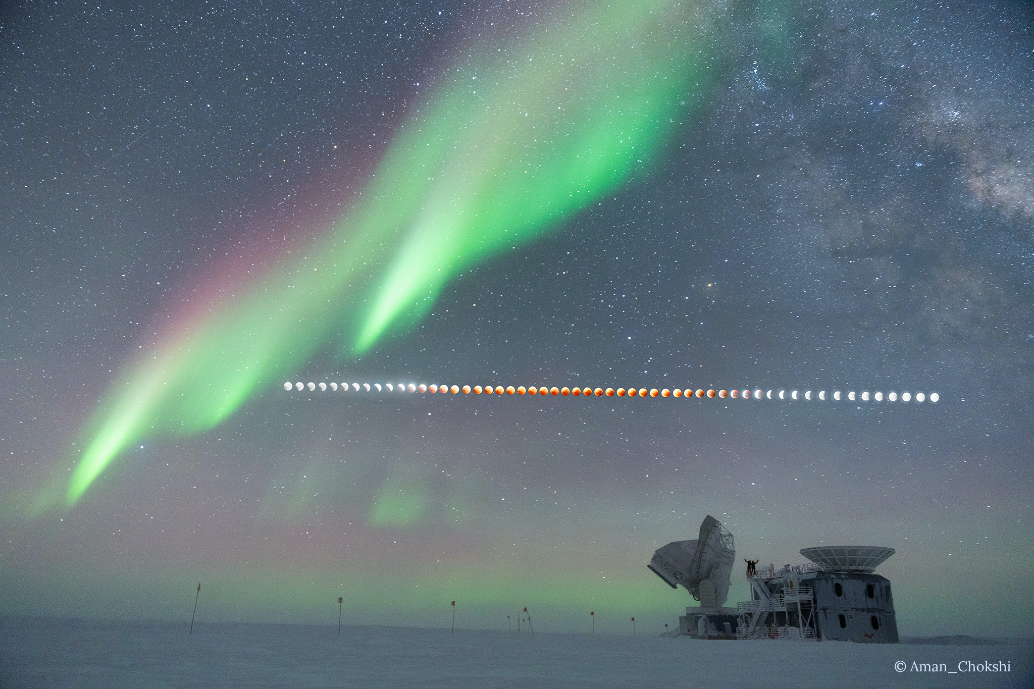 APOD: 2022 November 5 – Lunar Eclipse at the South Pole