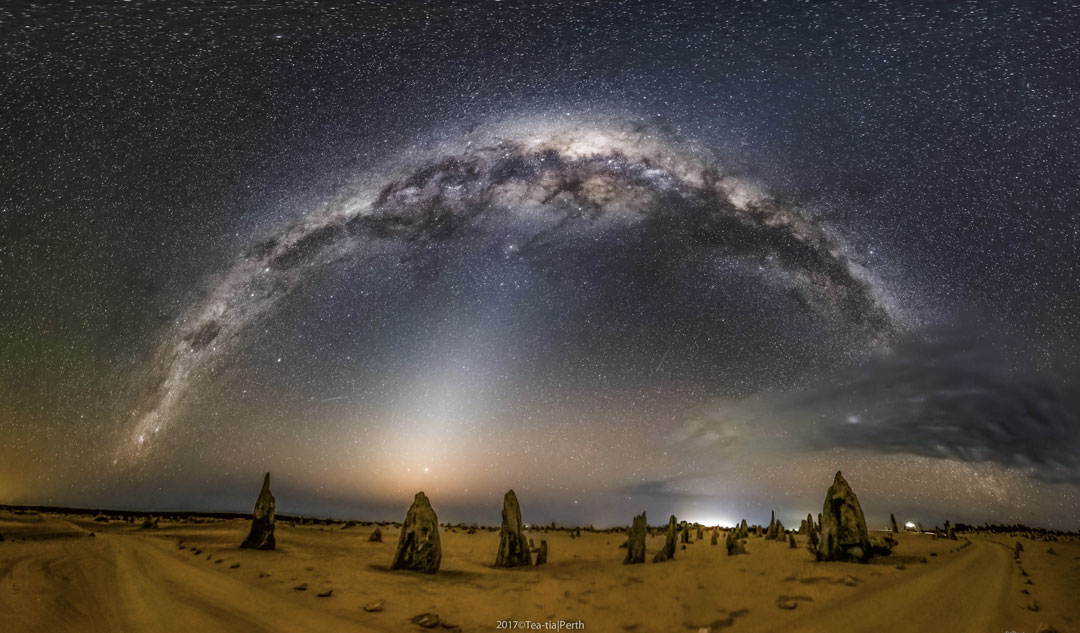 APOD: 2022 October 23 – Milky Way and Zodiacal Light over Australian Pinnacles