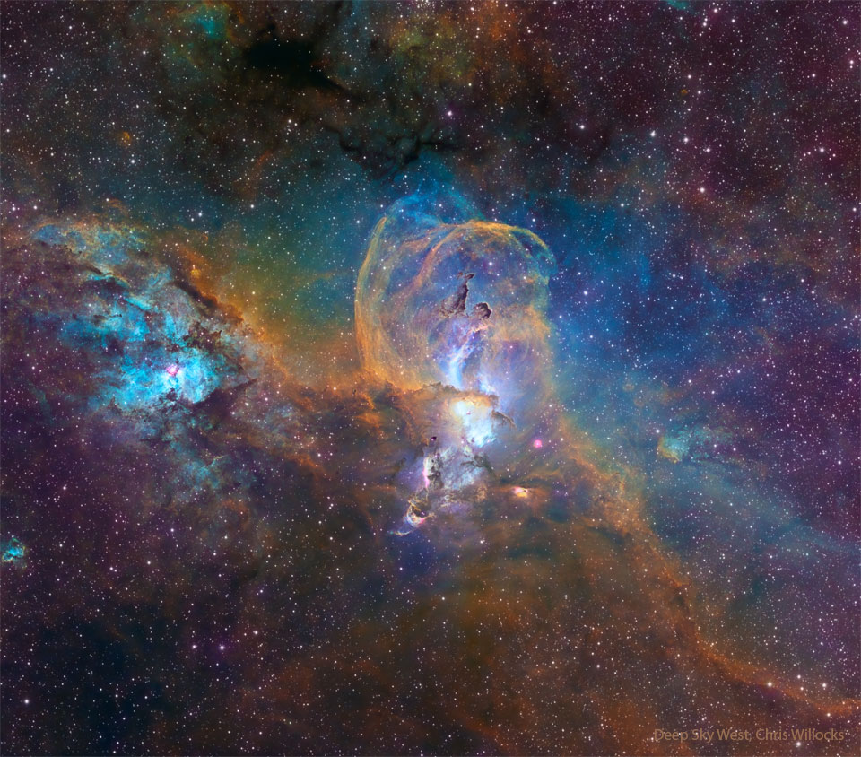 The featured image shows the star forming nebula NGC 3576 in multiple false colors. A central dust structure may appear similar to the Statue of Liberty. Please see the explanation for more detailed information.