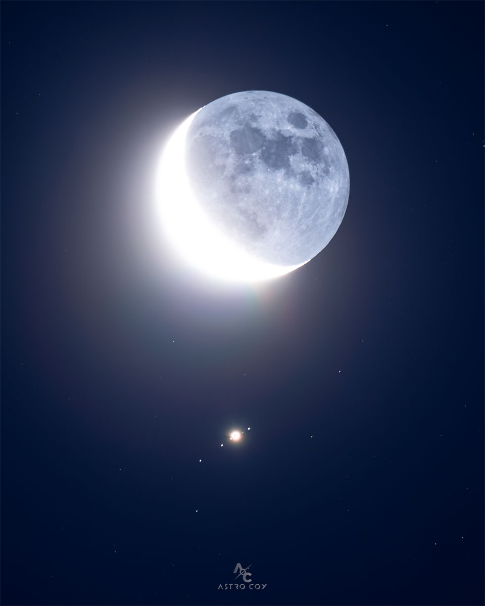 APOD: 2023 August 8 – Moon Meets Jupiter