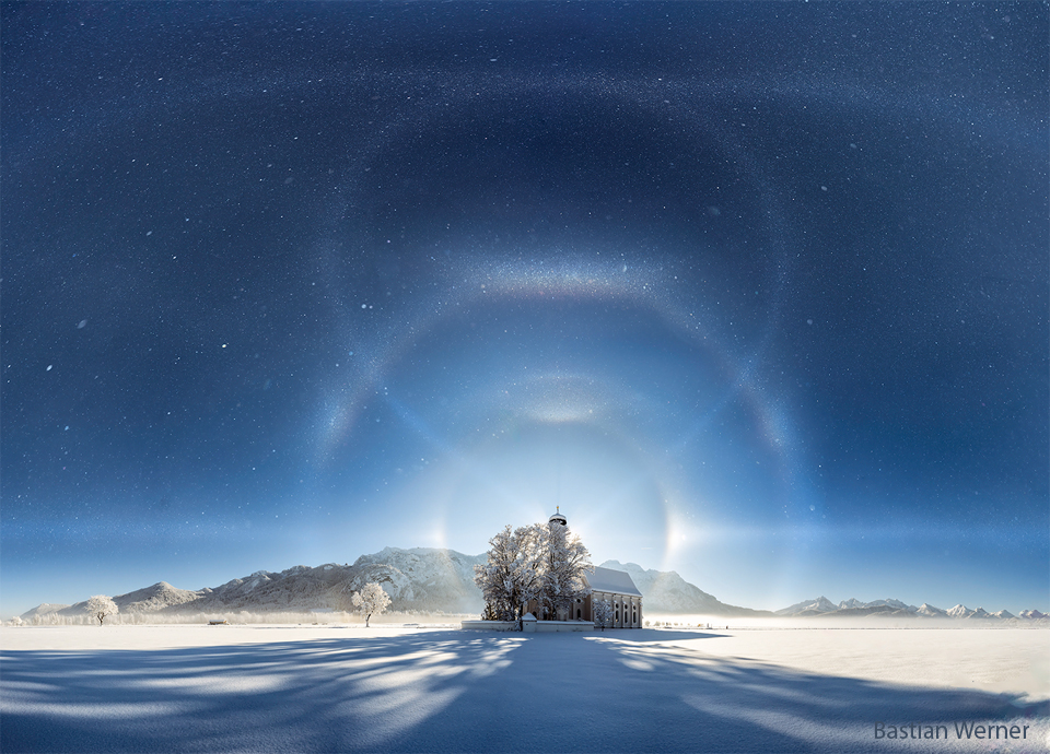 APOD: 2023 December 20 – Ice Halos over Bavaria