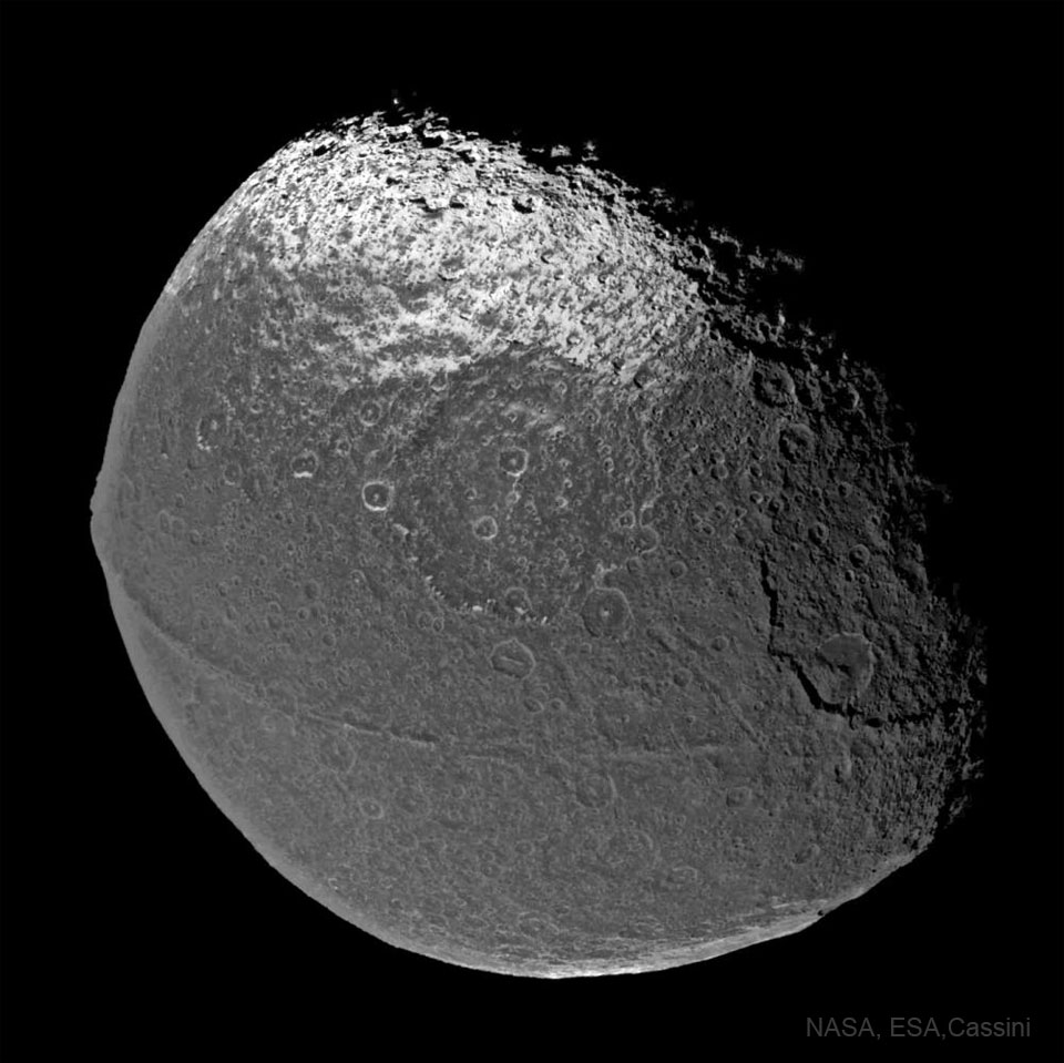 APOD: 2023 February 26 – Saturns Iapetus: Moon with a Strange Surface