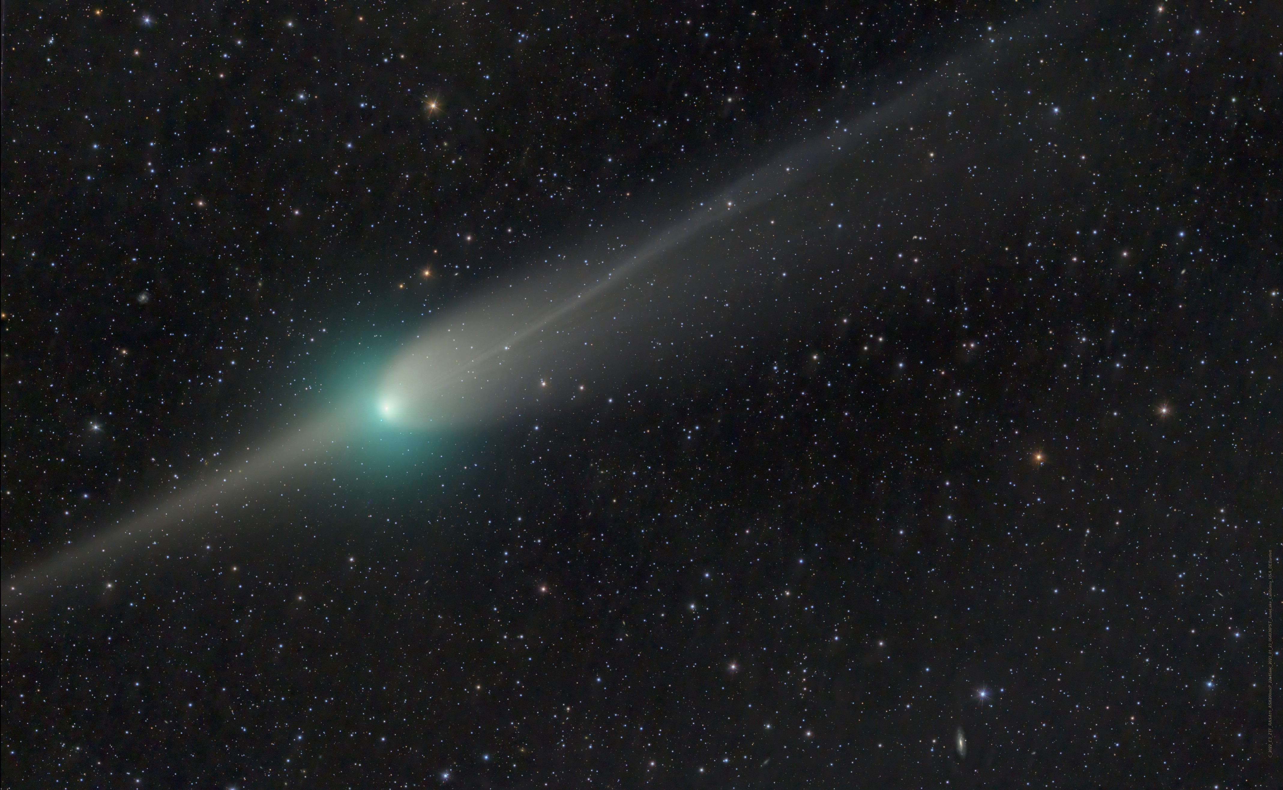 APOD: 2023 January 27 – Comet ZTF: Orbital Plane Crossing