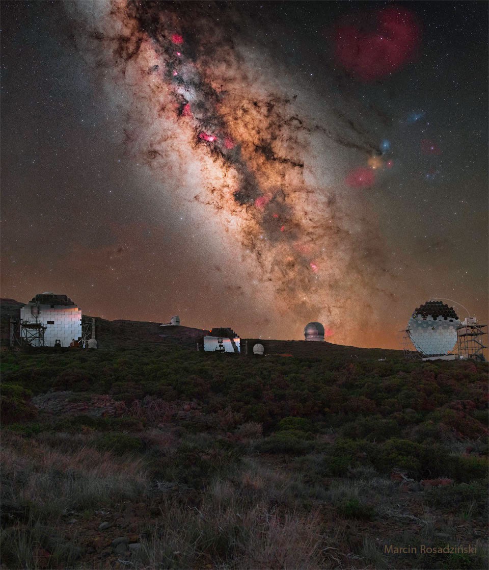Milky Way above La Palma Observatory — APOD for 2023-07-18
