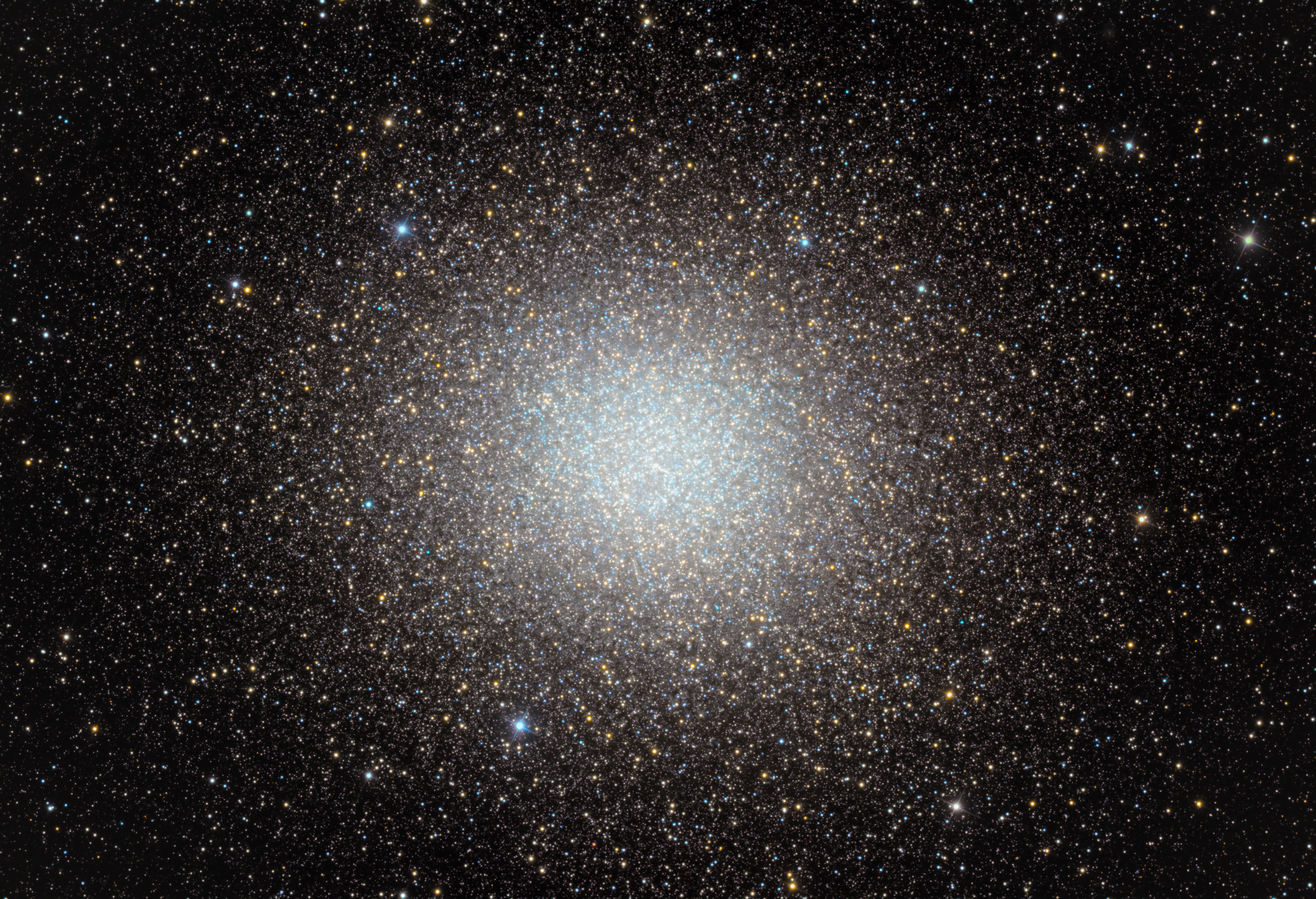 APOD: 2023 March 16 – Millions of Stars in Omega Centauri