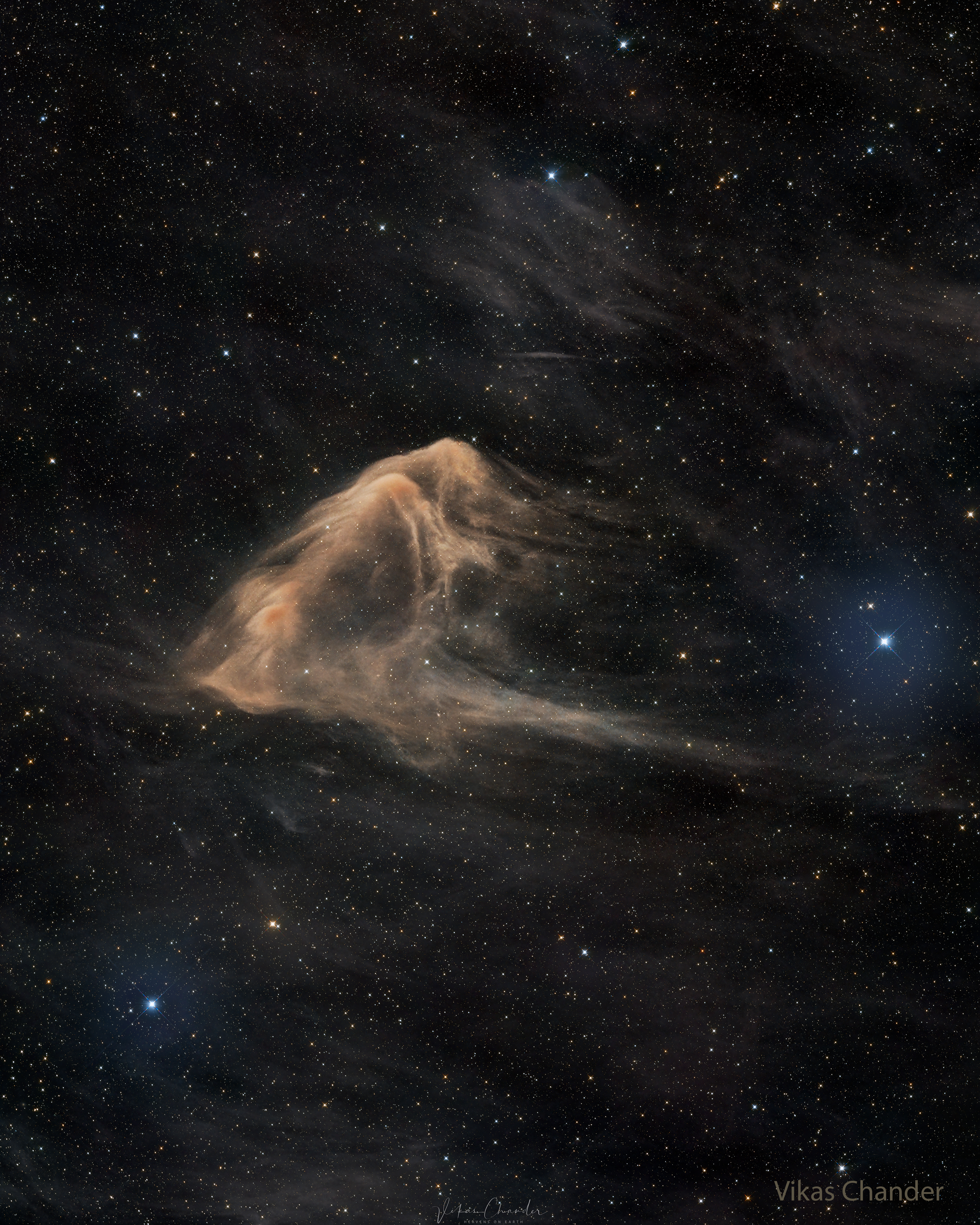 APOD: 2023 November 27 – LBN 86: The Eagle Ray Nebula