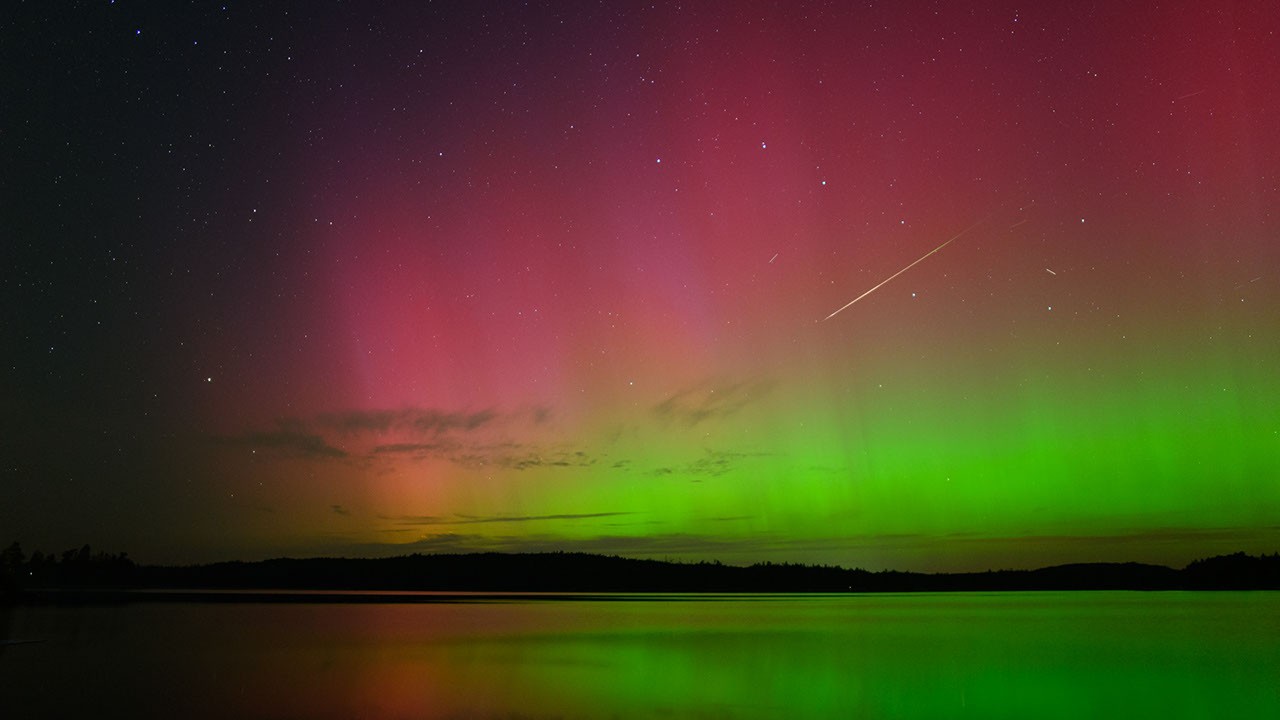 Meteor Borealis — APOD for 2024-08-16