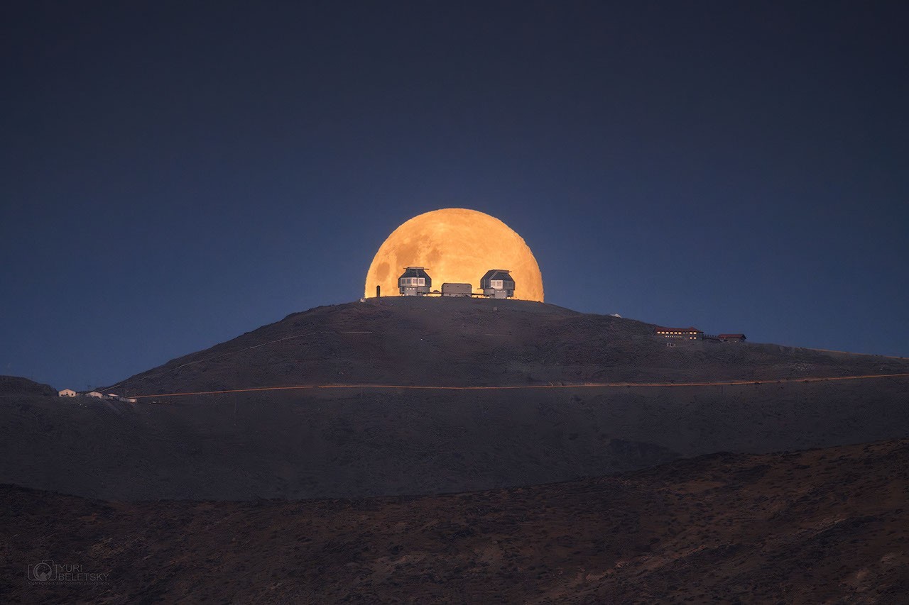Full Observatory Moon — APOD for 2024-01-27