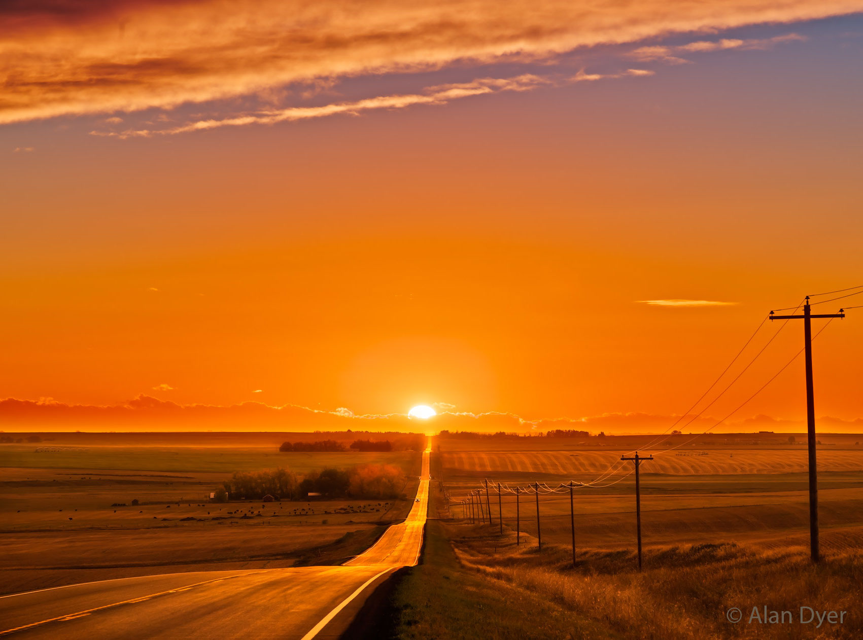 APOD: 2024 March 19 – A Picturesque Equinox Sunset