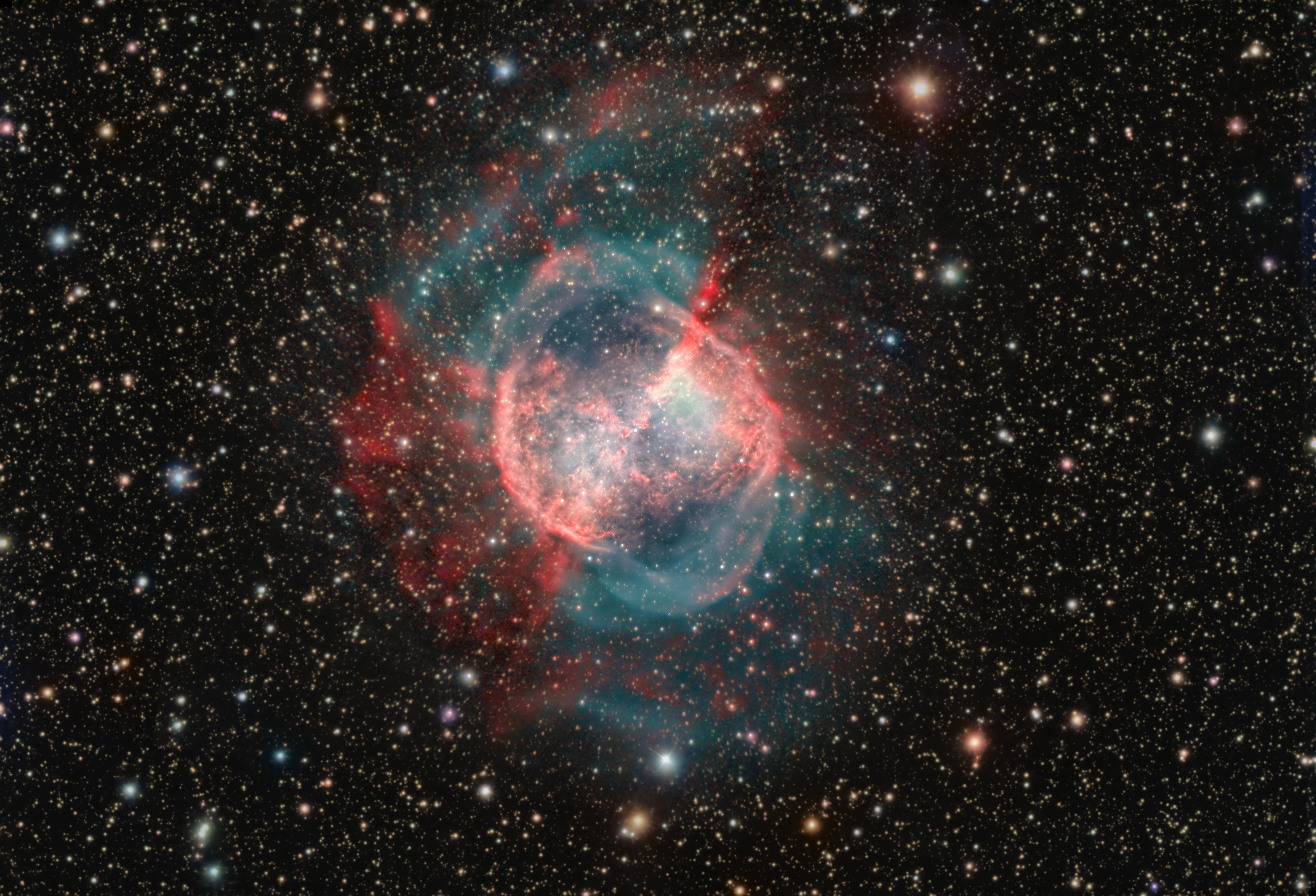 APOD: 2024 October 5 – M27: Not a Comet