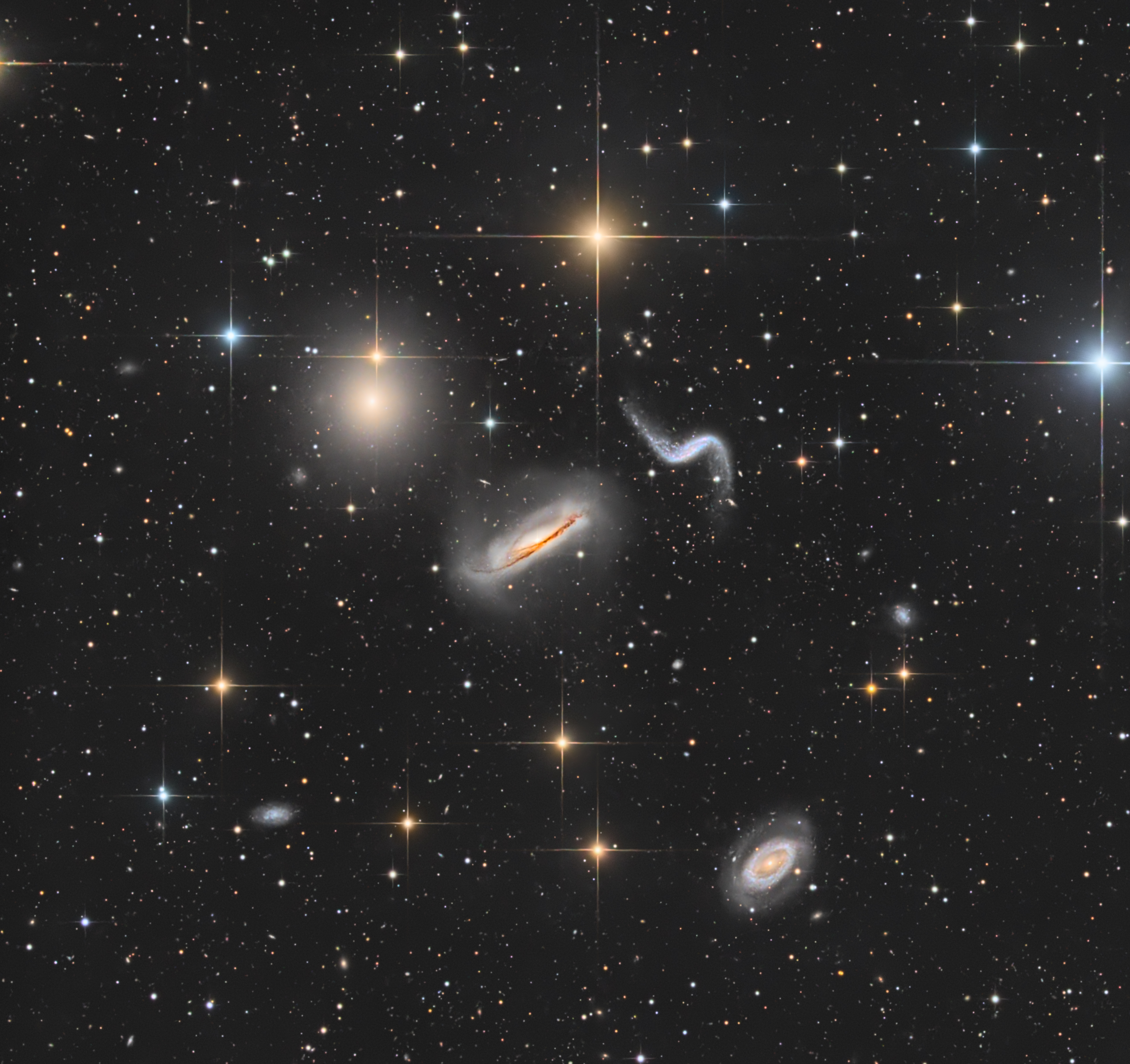 APOD: 2025 April 4 – Hickson 44 in Leo