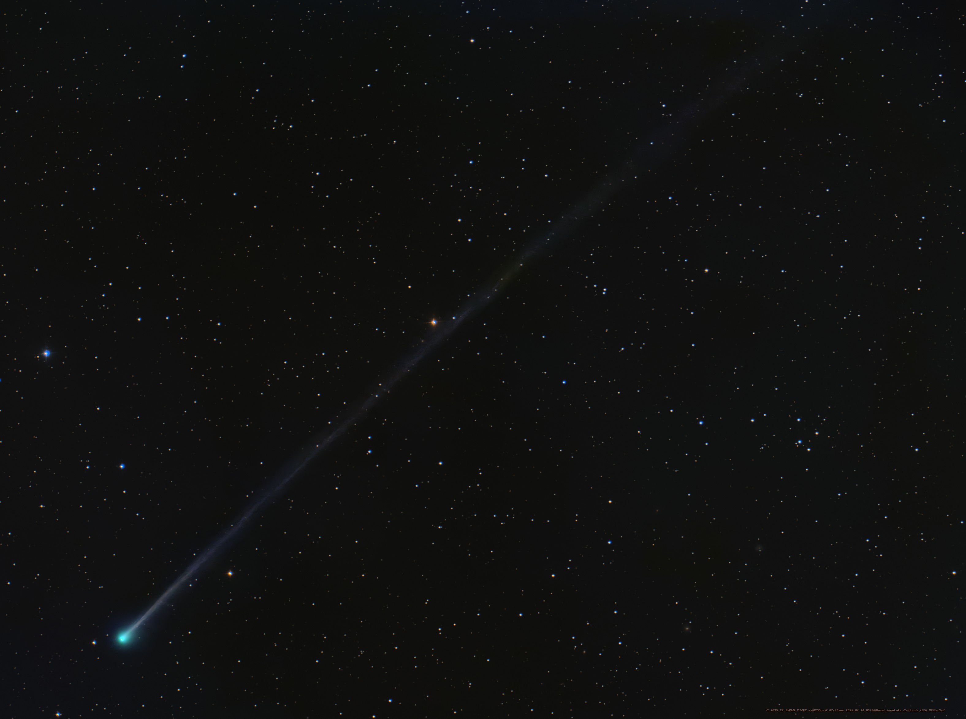 APOD: 2025 April 18 – Comet C/2025 F2 SWAN